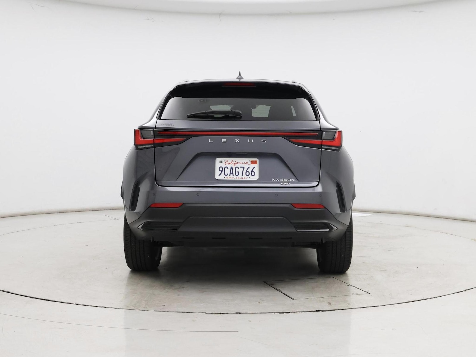 2022 Lexus NX PHEV 450h+ - Photo 7