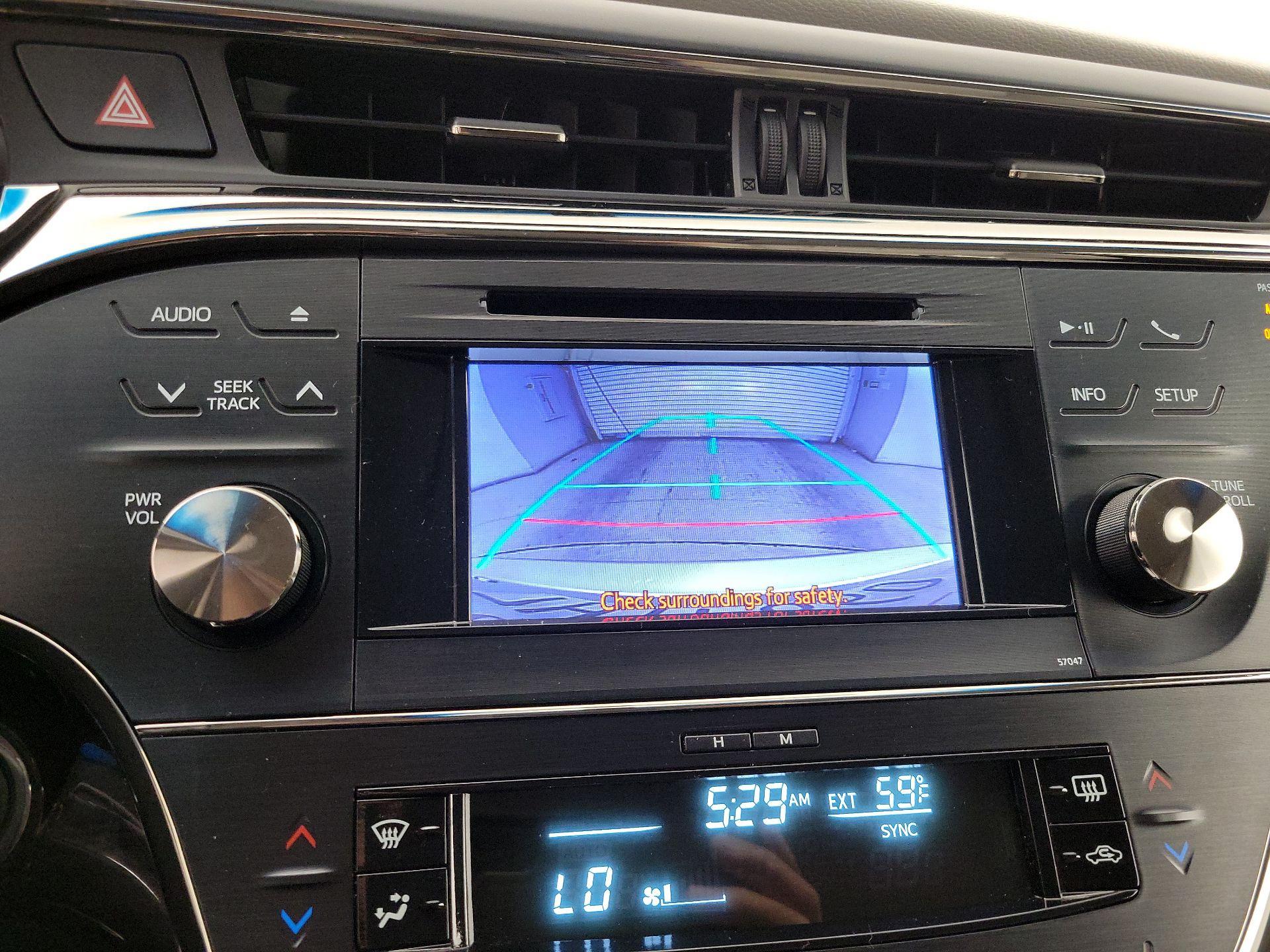 Thumbnail: 2014 Toyota Avalon - 14