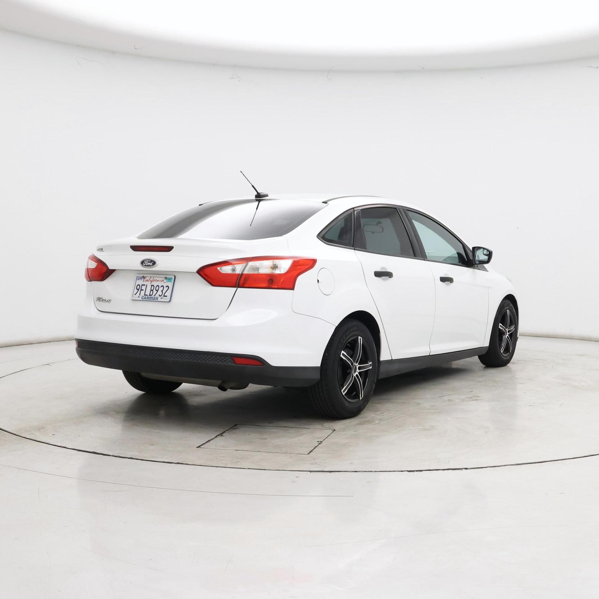 Thumbnail: 2014 Ford Focus - 8