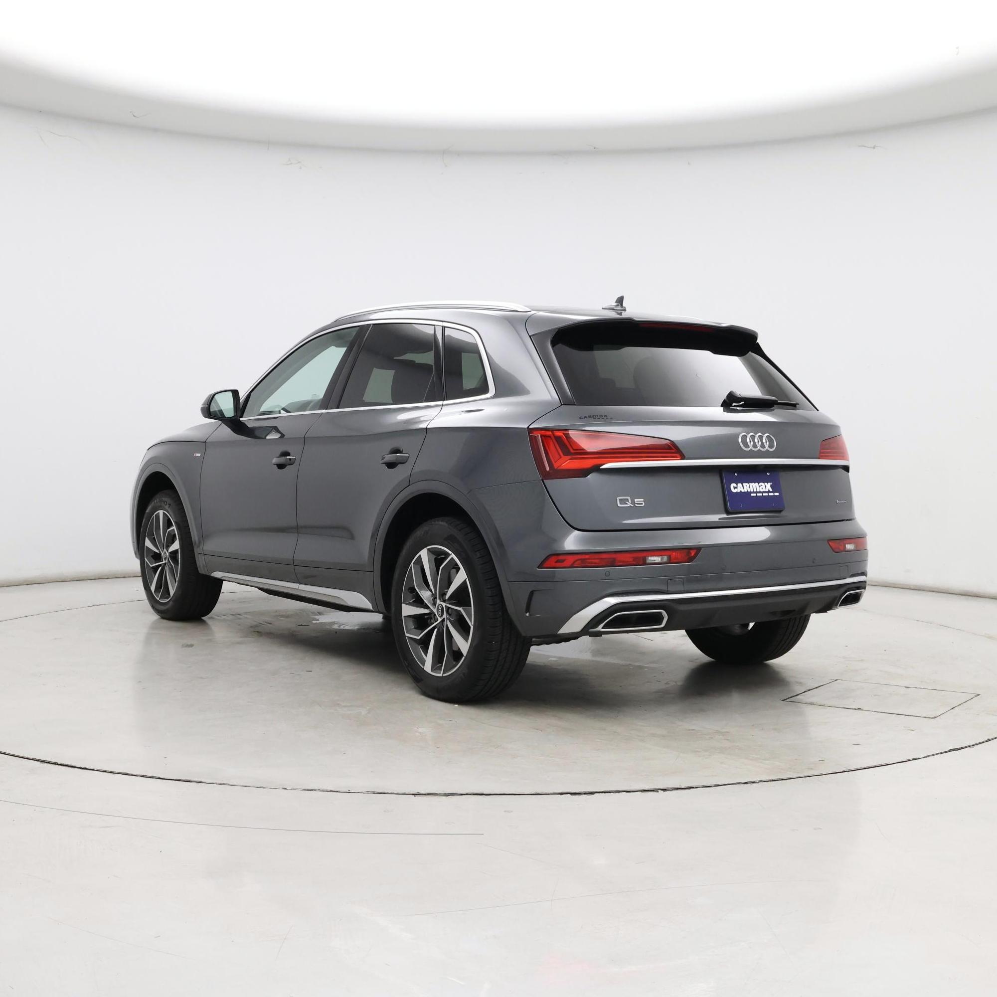 Thumbnail: 2023 Audi Q5 - 2