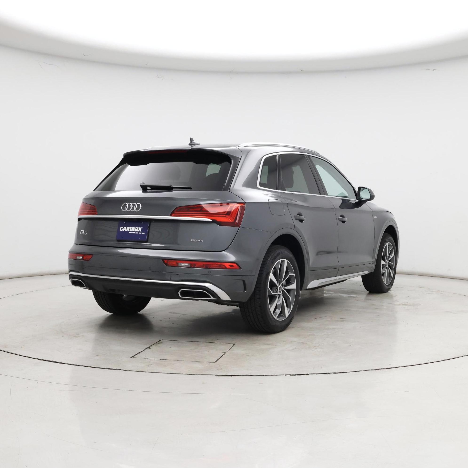 Thumbnail: 2023 Audi Q5 - 8