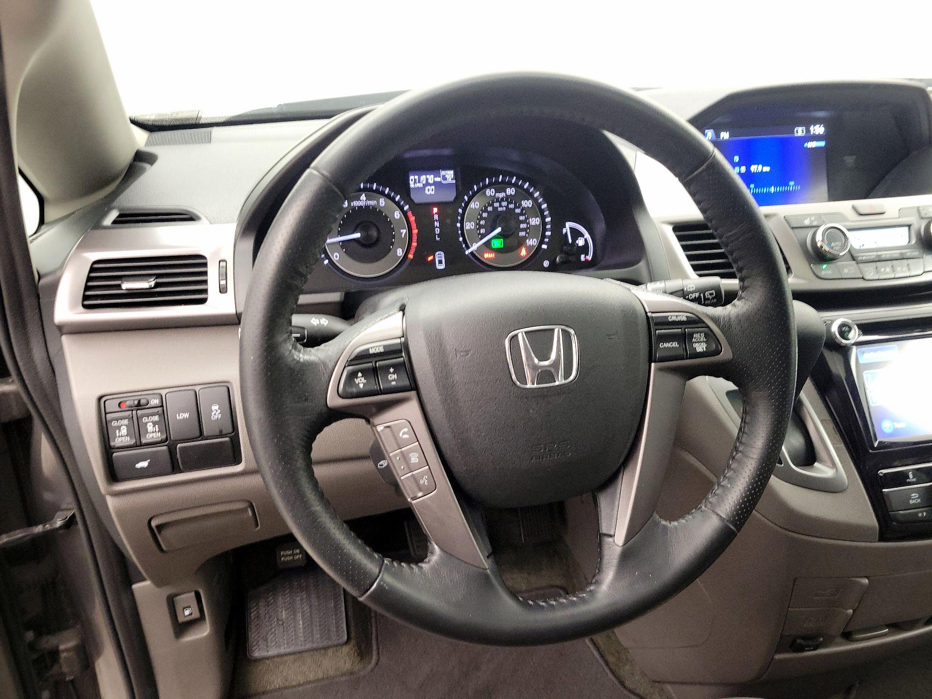 Thumbnail: 2017 Honda Odyssey - 10
