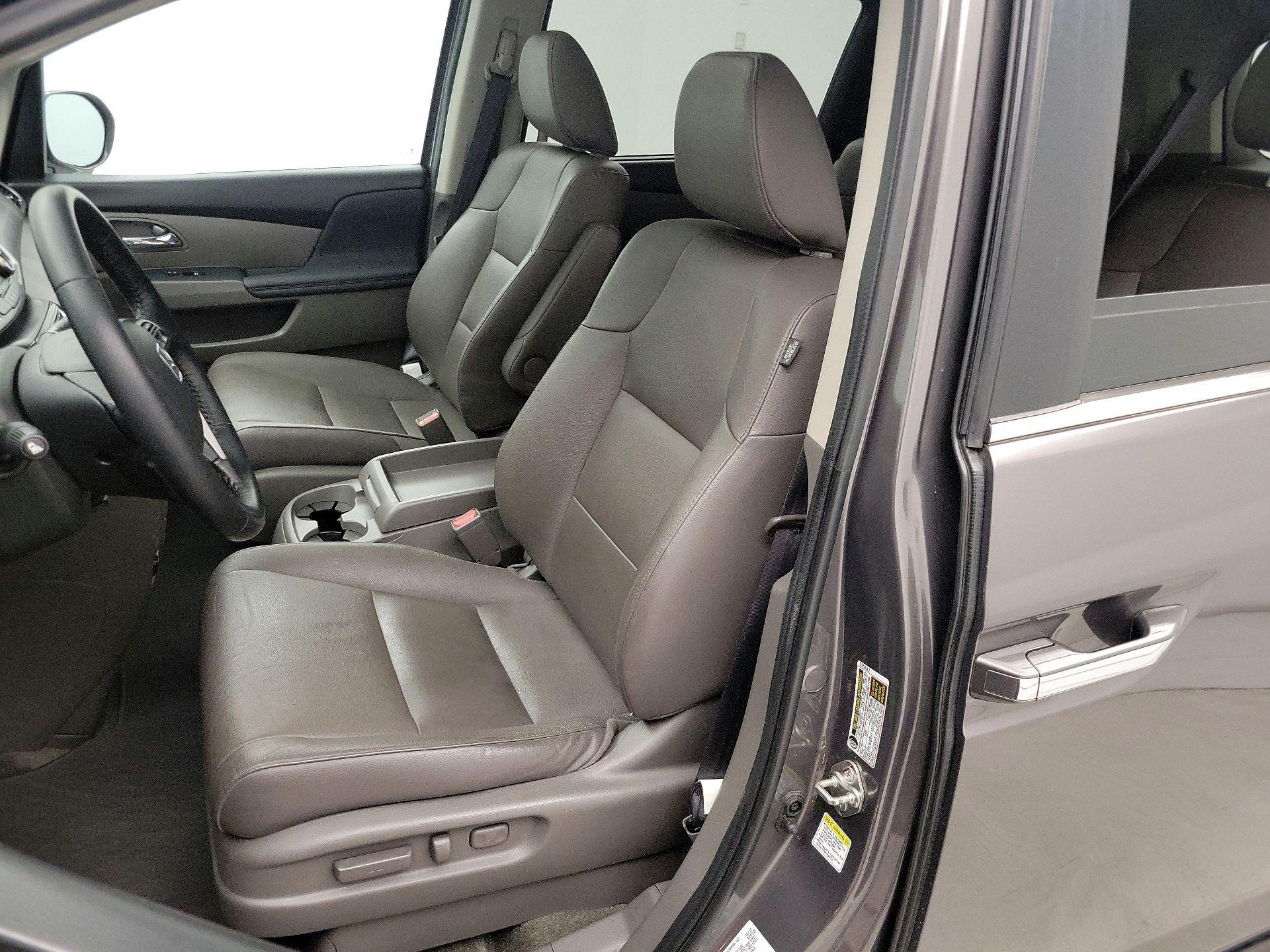 Thumbnail: 2017 Honda Odyssey - 11