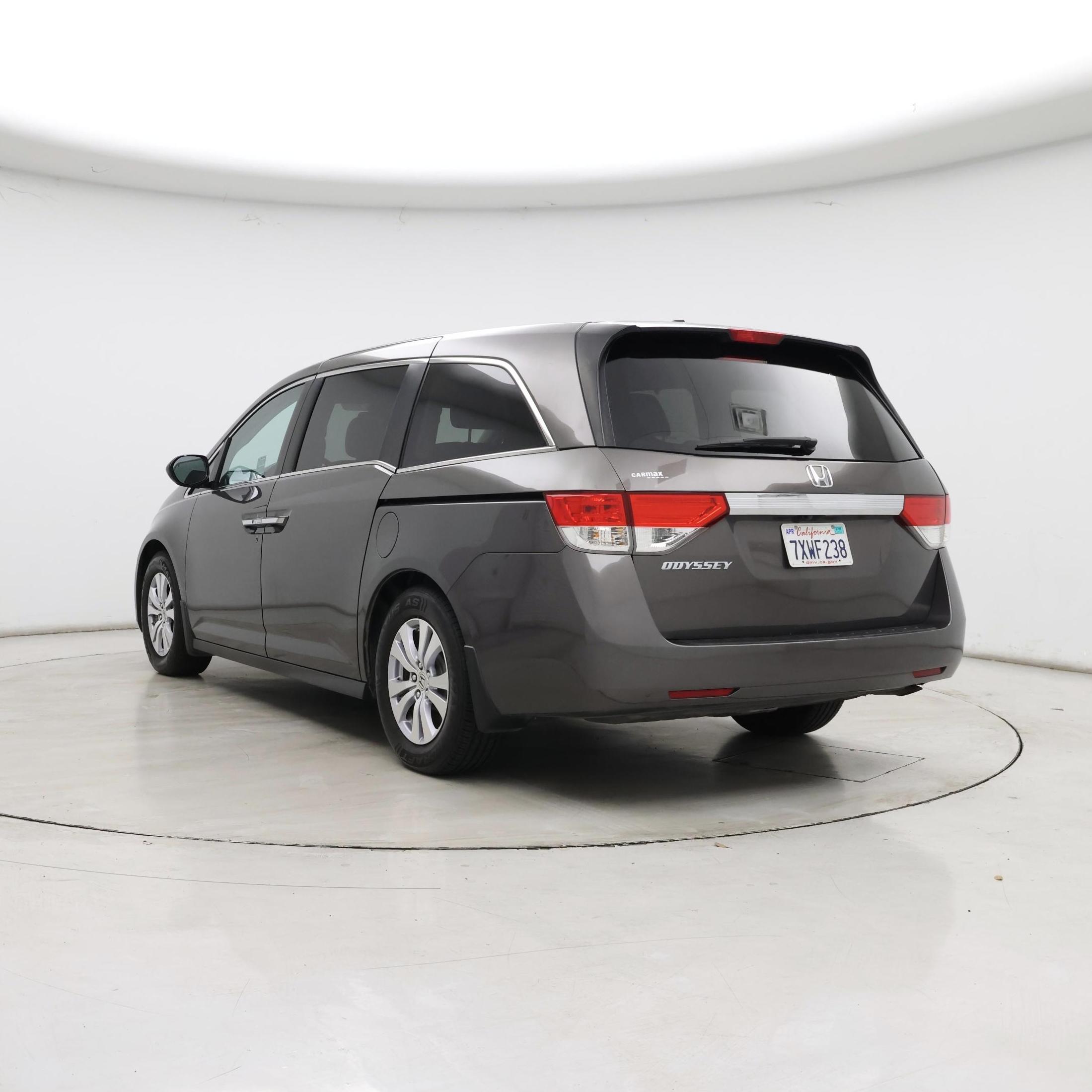 Thumbnail: 2017 Honda Odyssey - 2