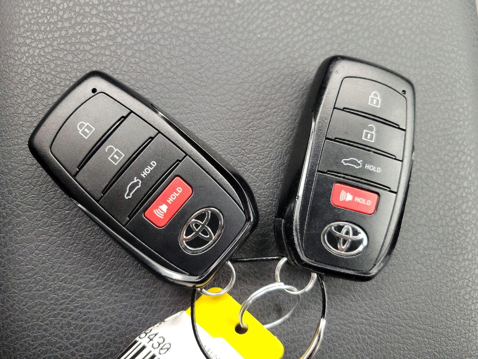 2026 Toyota Camry SE - Photo 23