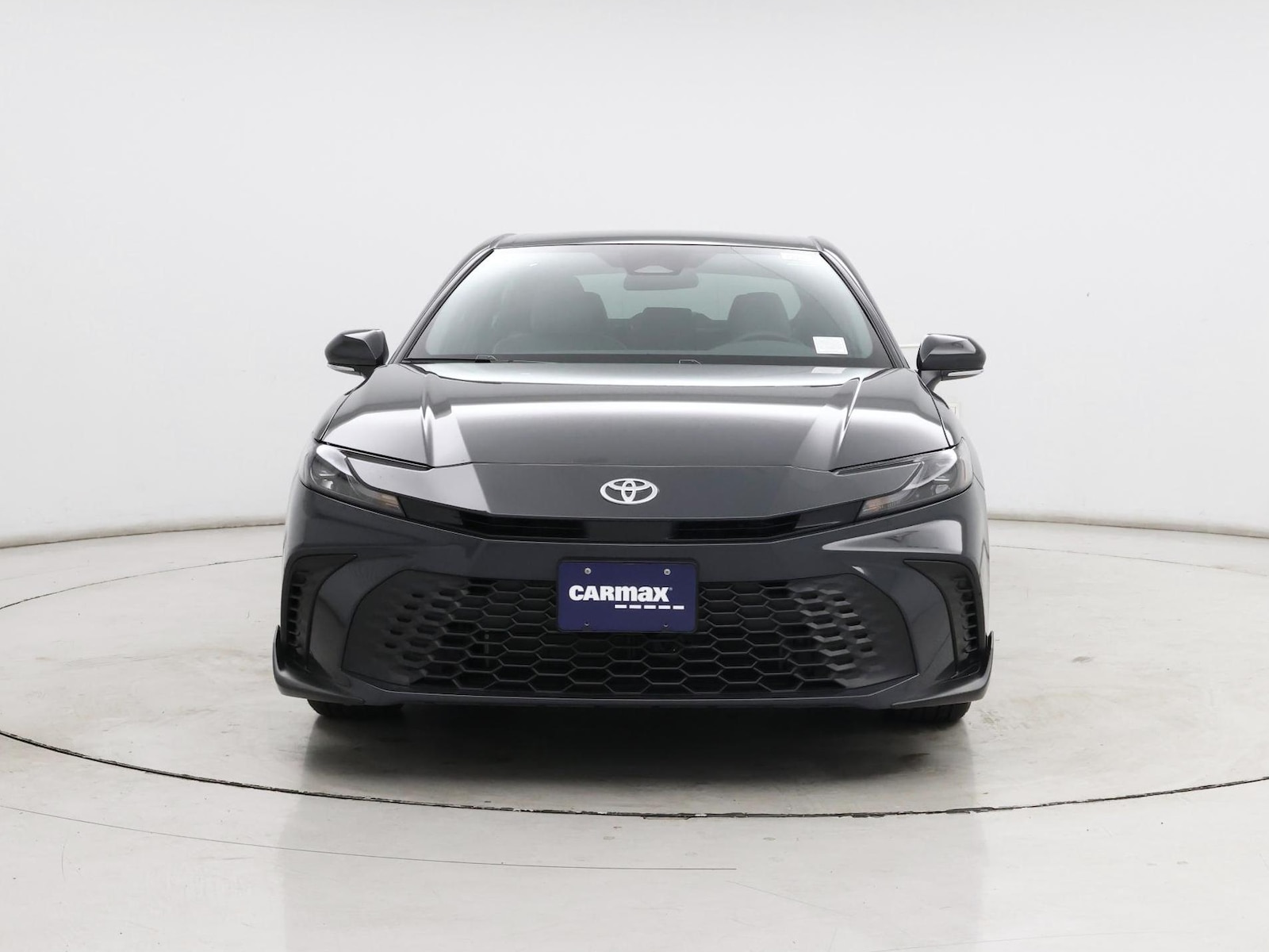 2026 Toyota Camry SE - Photo 6