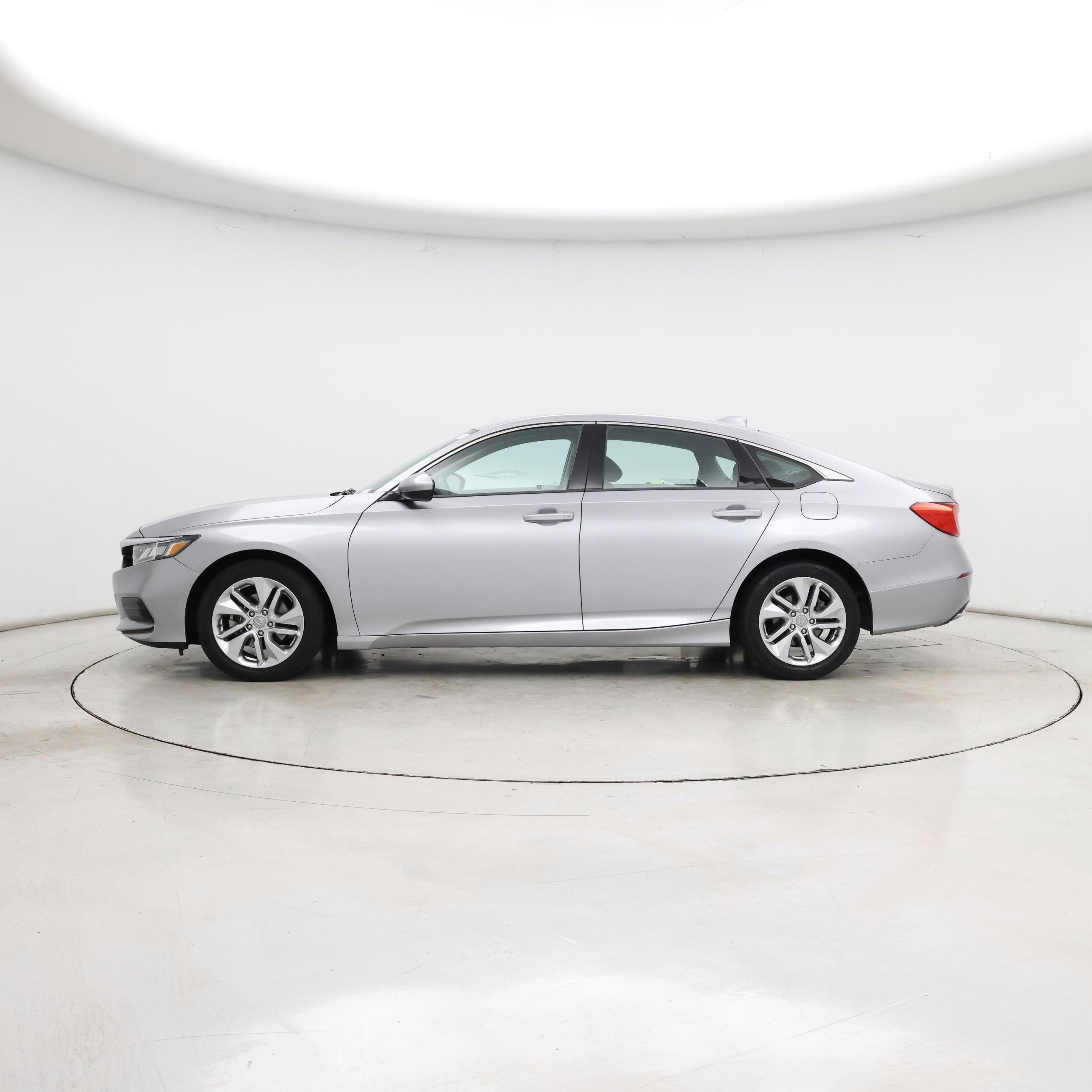 Thumbnail: 2019 Honda Accord - 3