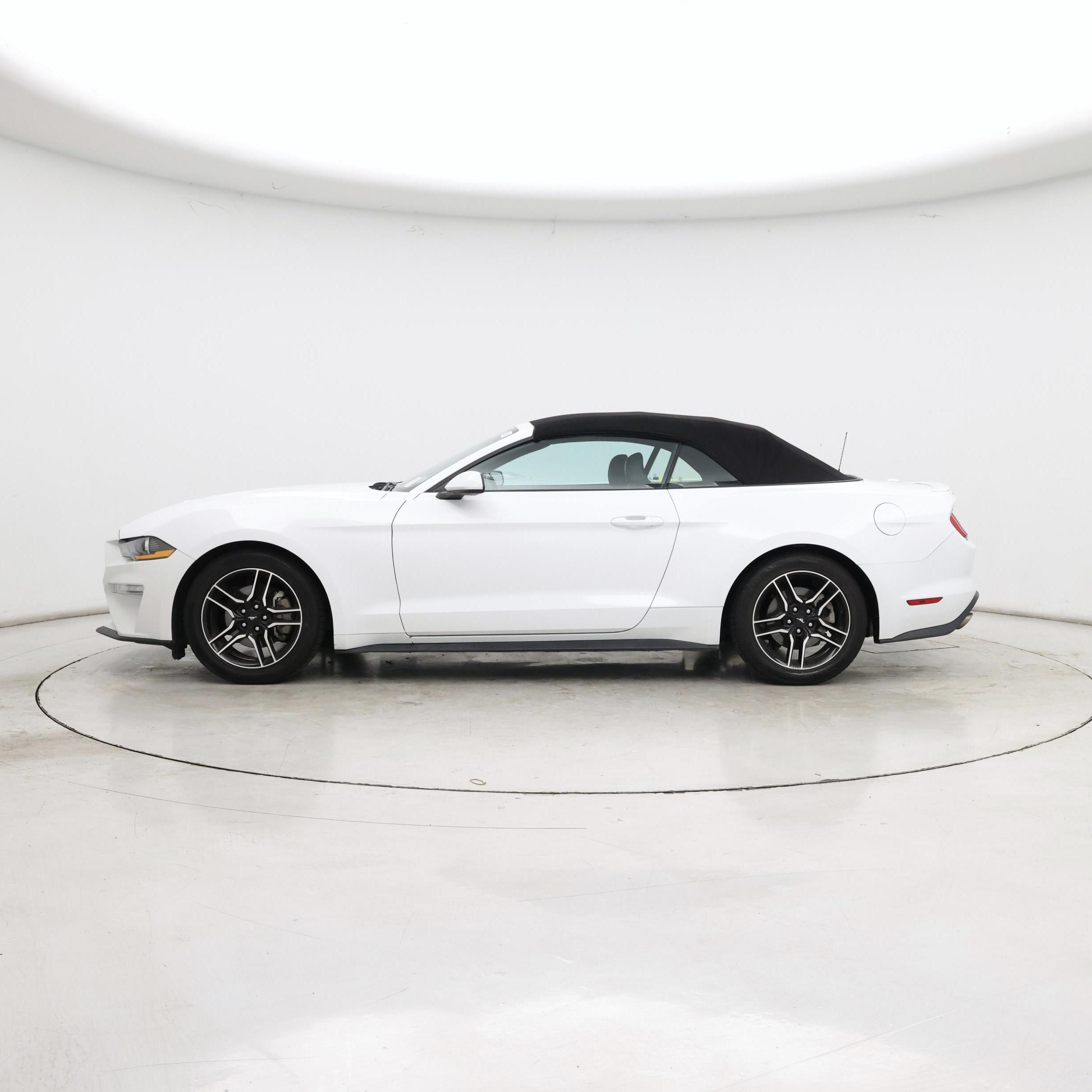 Thumbnail: 2023 Ford Mustang - 3