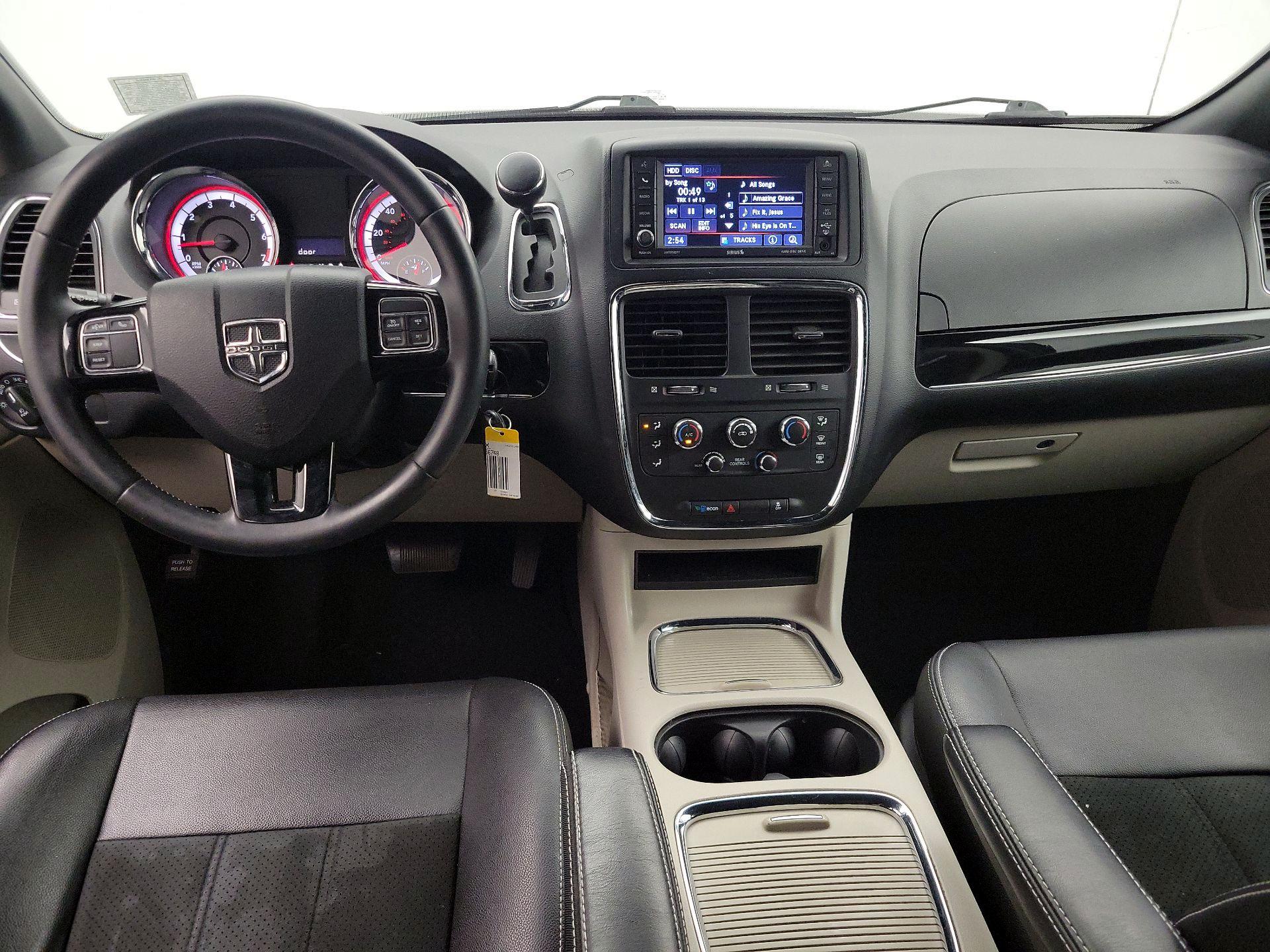 Thumbnail: 2019 Dodge Grand Caravan - 9