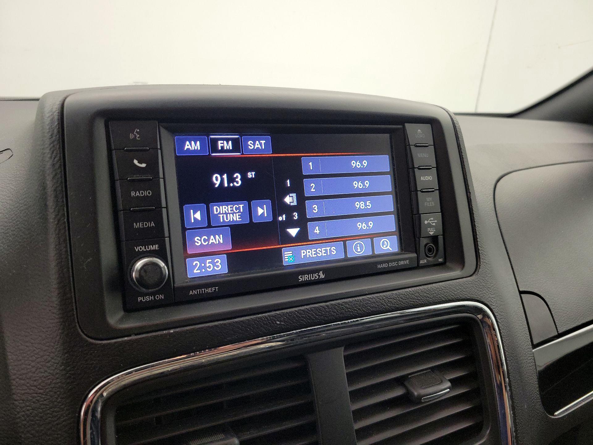 Thumbnail: 2019 Dodge Grand Caravan - 15