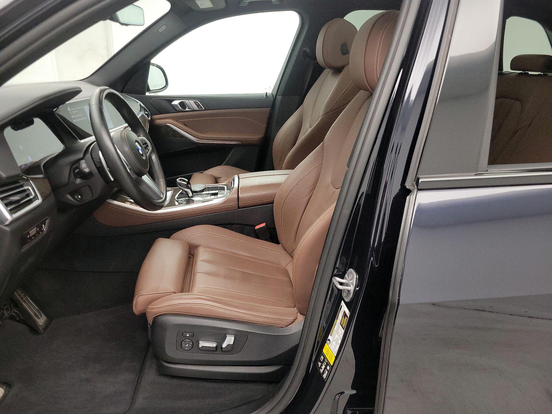 Thumbnail: 2022 BMW X5 - 11
