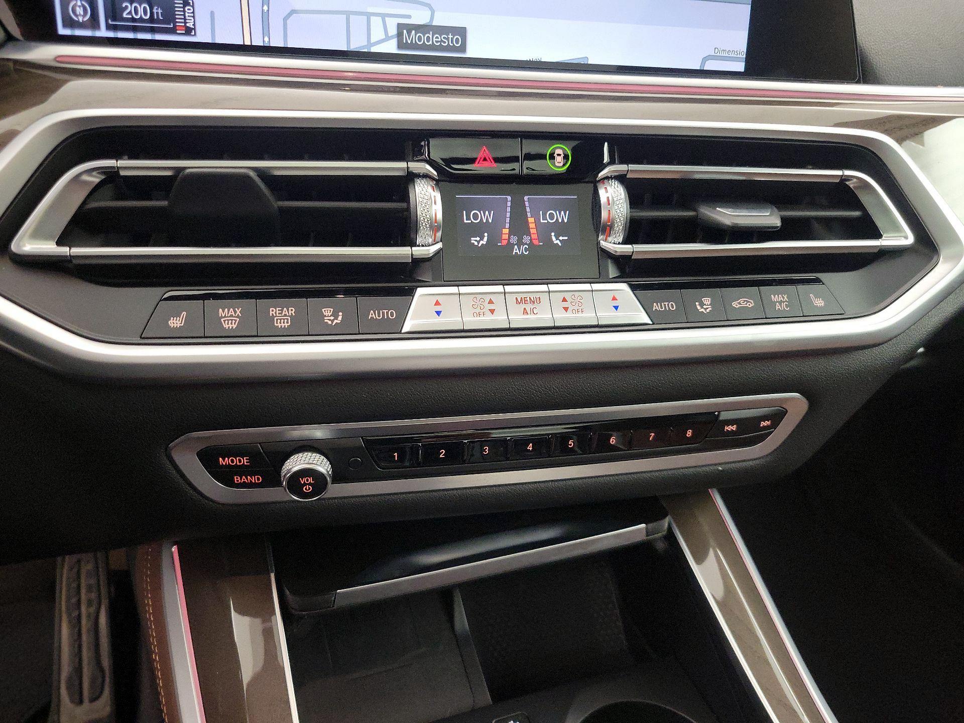 Thumbnail: 2022 BMW X5 - 17