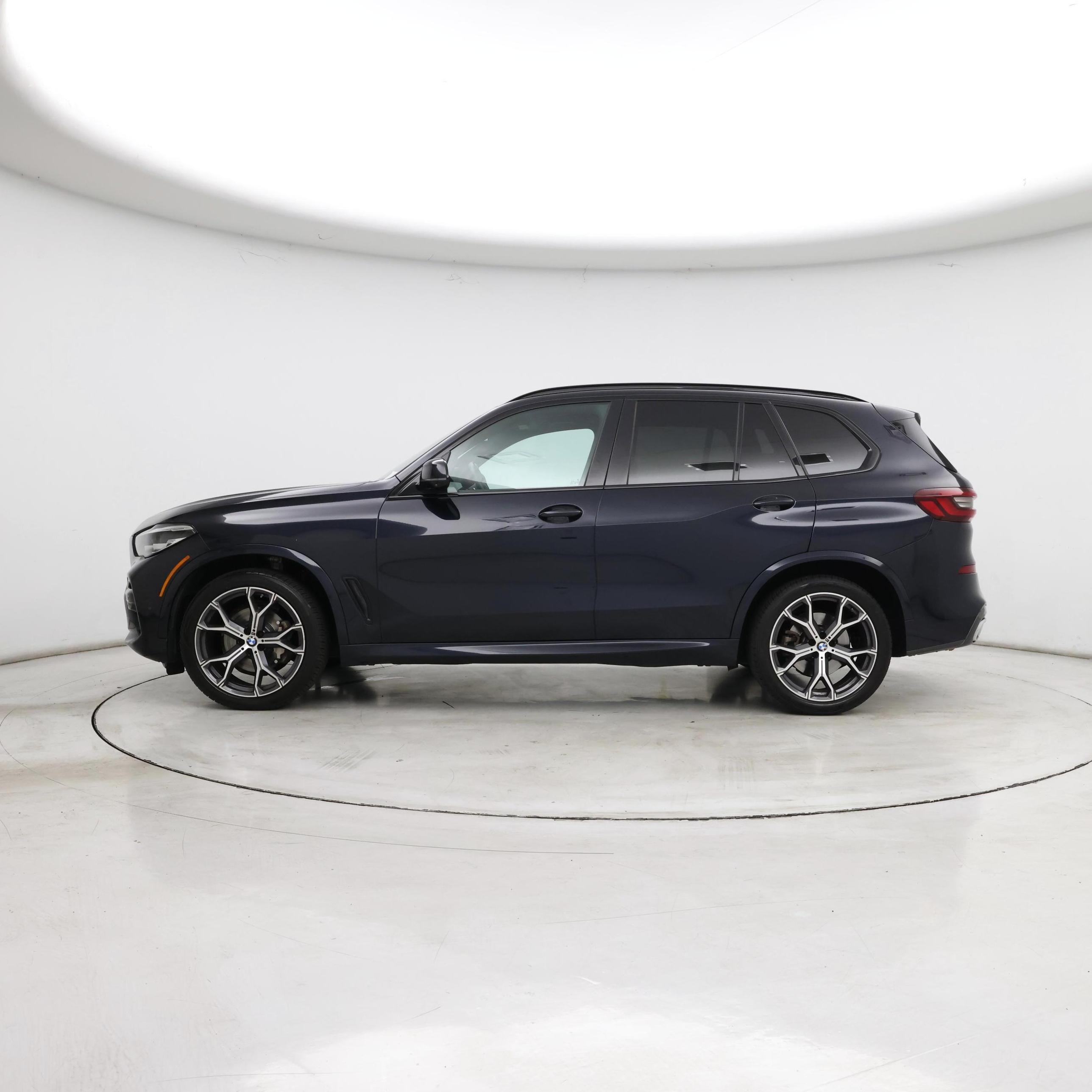 Thumbnail: 2022 BMW X5 - 3