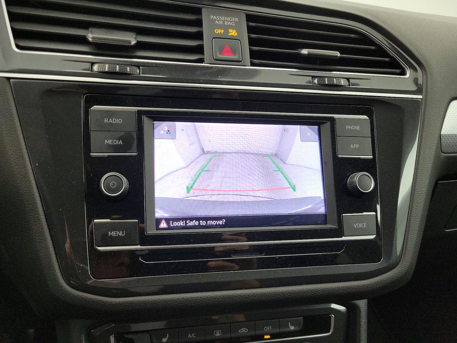 2023 Volkswagen Tiguan S - Photo 15
