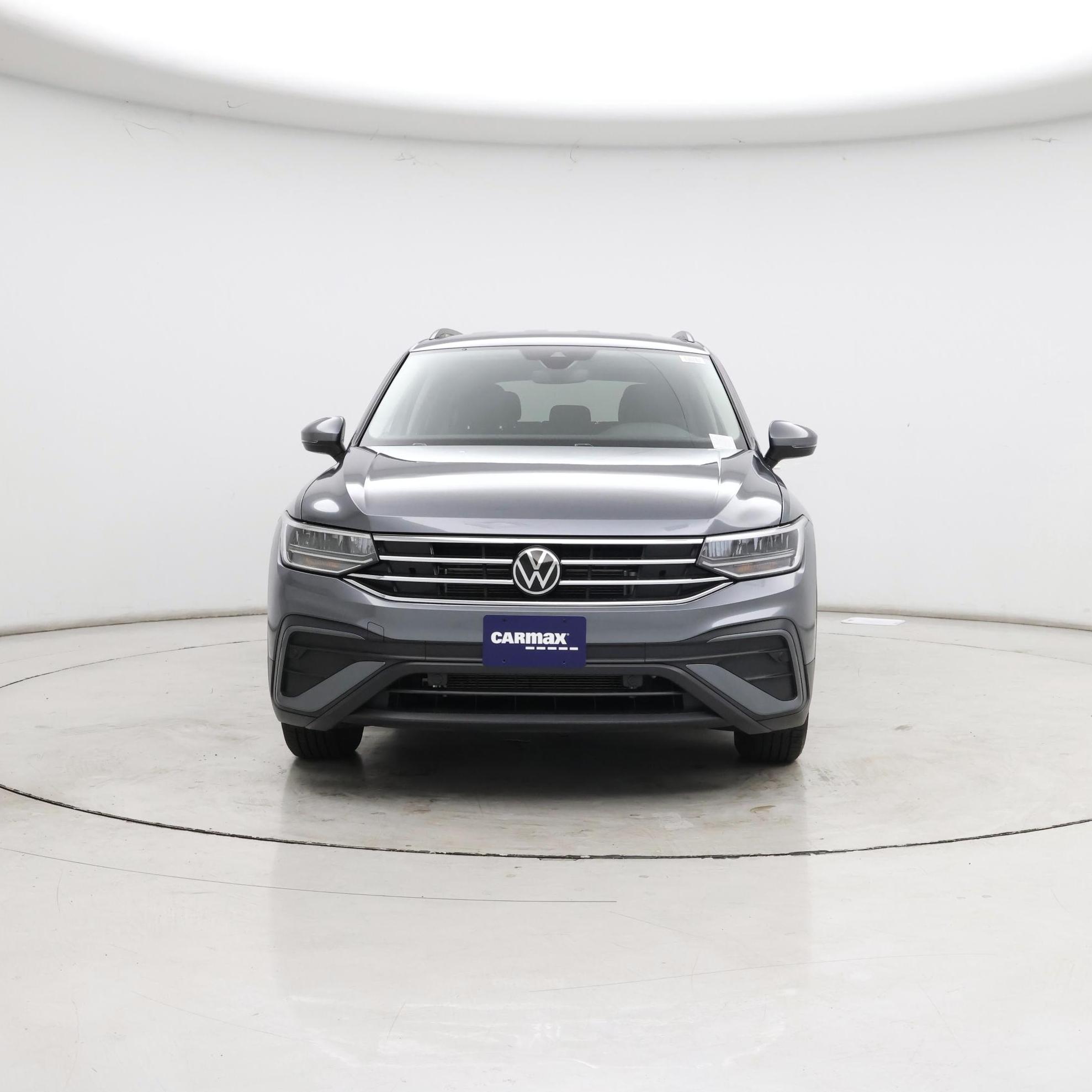 Thumbnail: 2023 Volkswagen Tiguan - 5