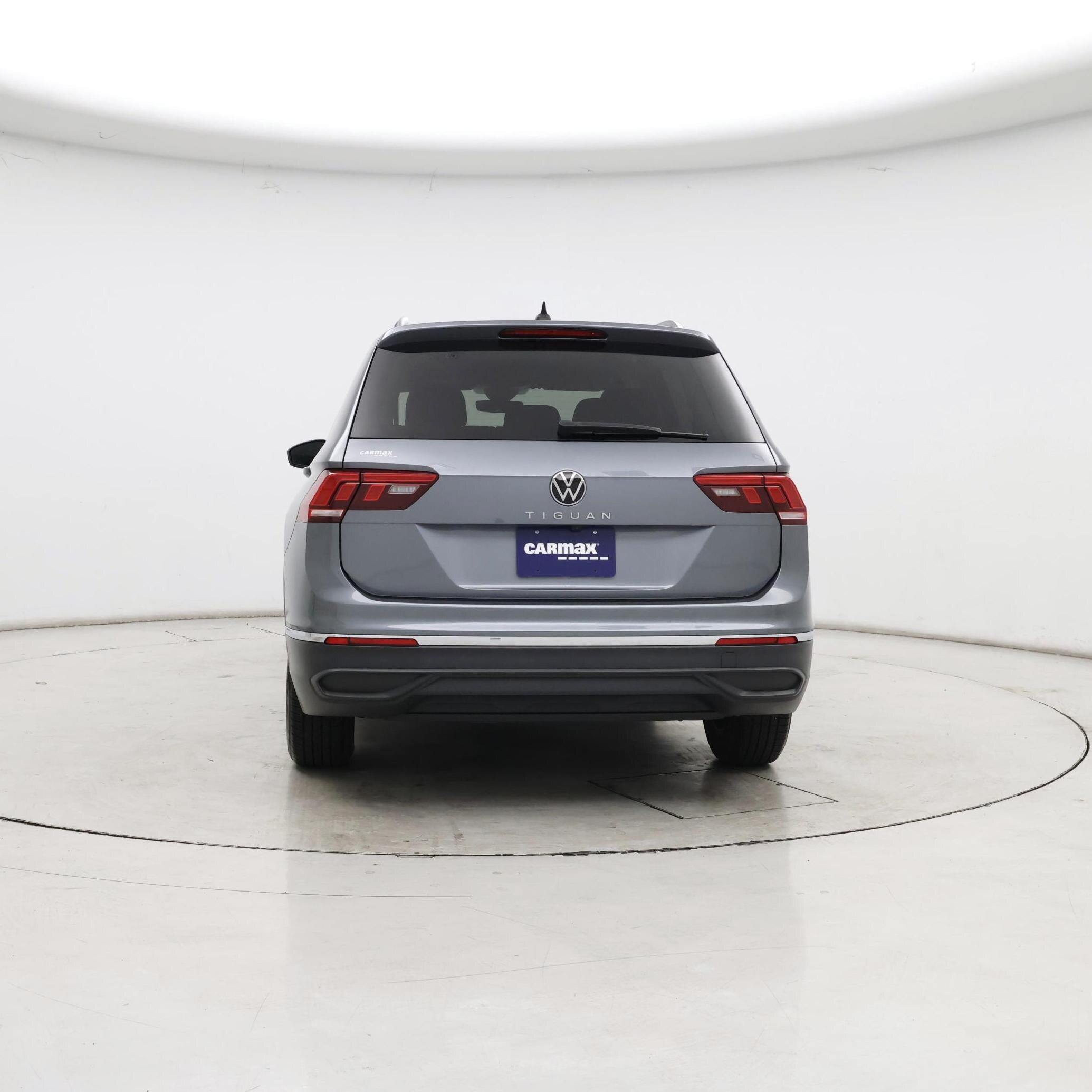 Thumbnail: 2023 Volkswagen Tiguan - 6