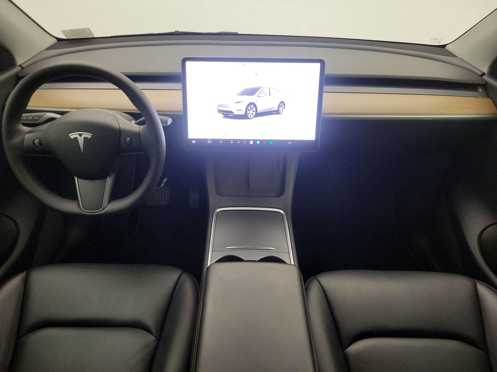 Thumbnail: 2022 Tesla Model Y - 9