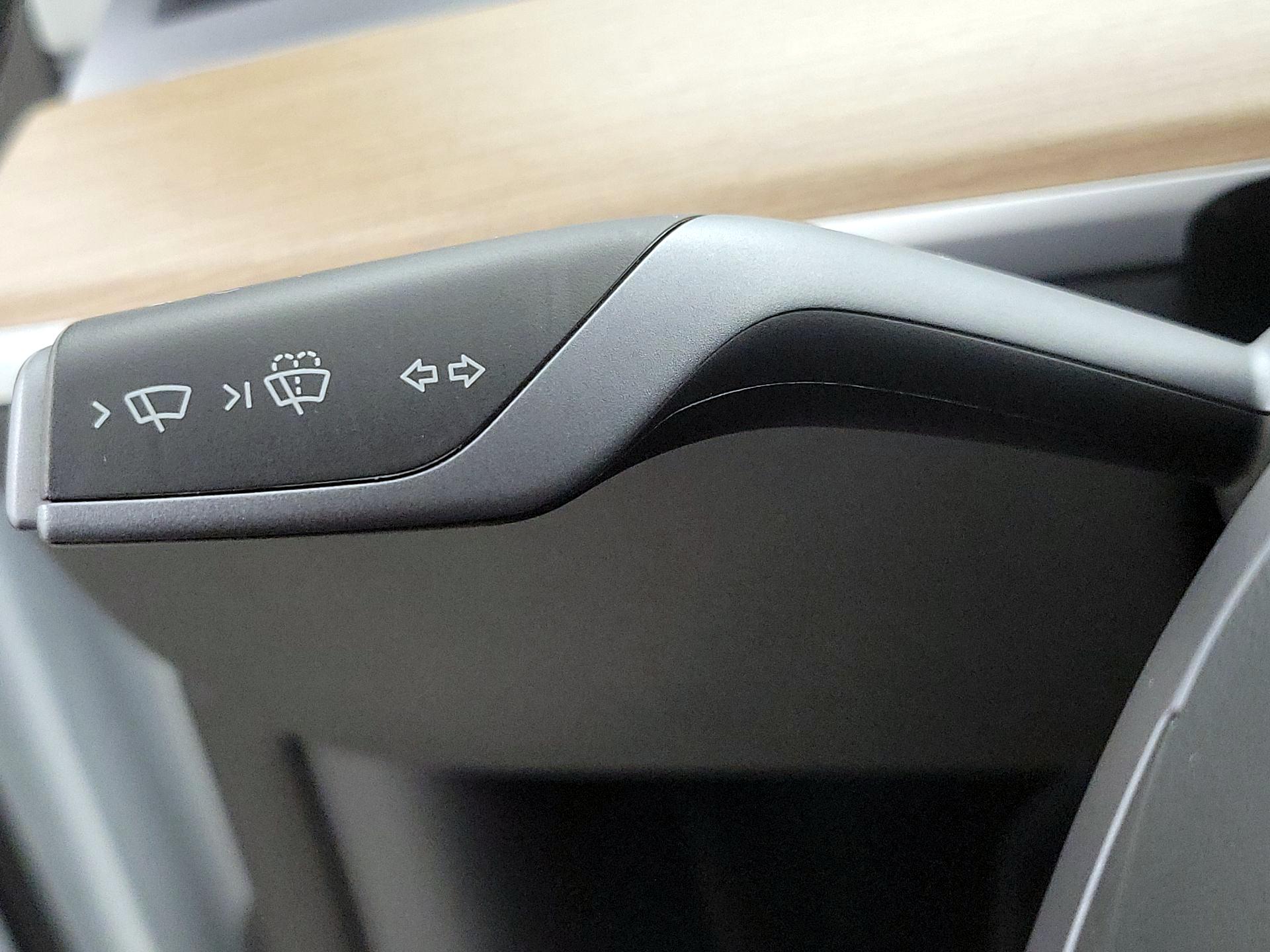 Thumbnail: 2022 Tesla Model Y - 13