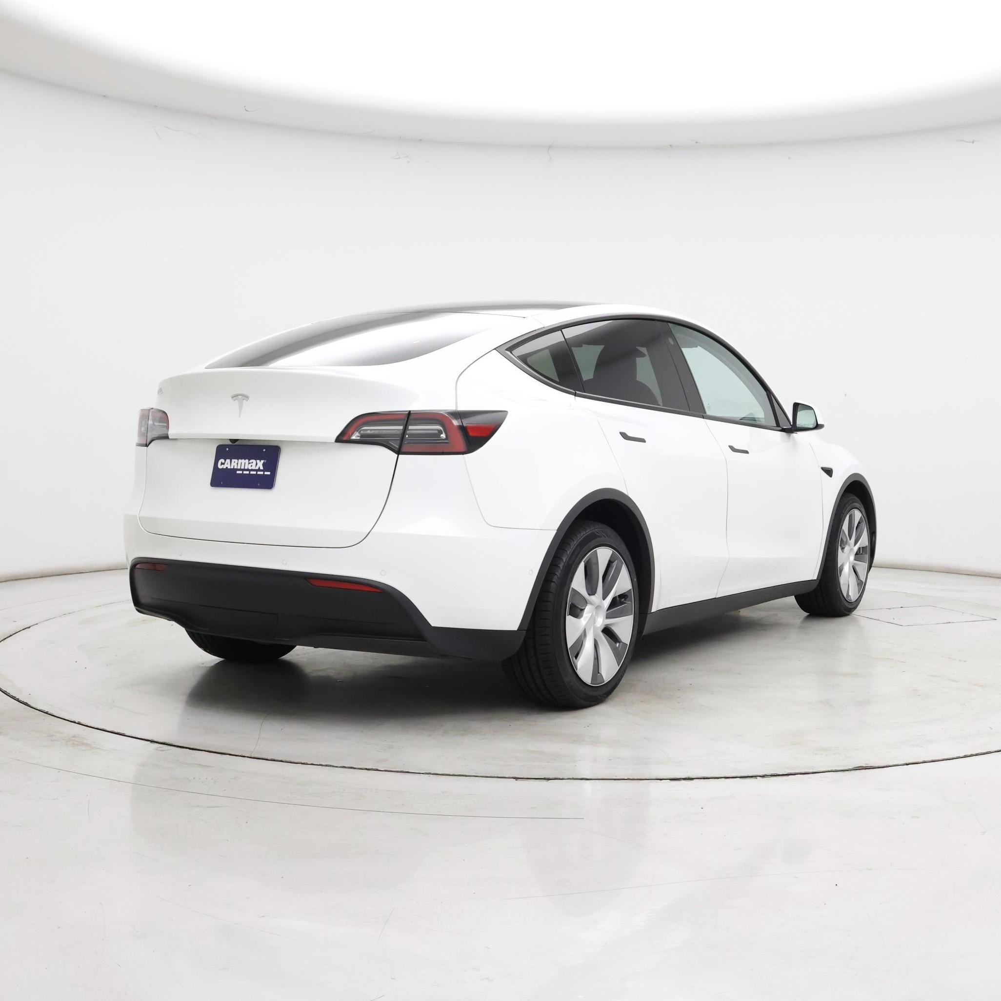 Thumbnail: 2022 Tesla Model Y - 8