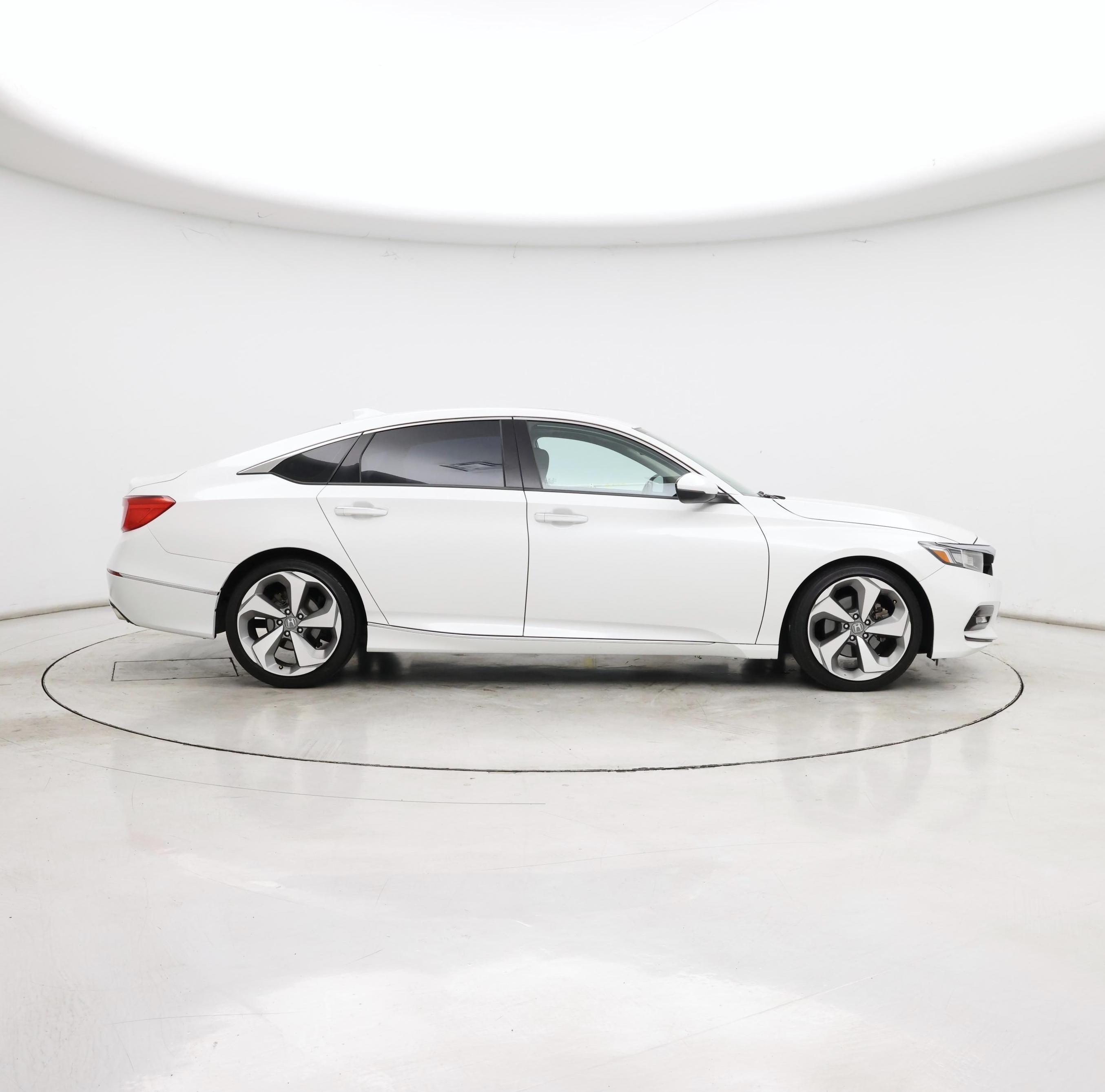 Thumbnail: 2018 Honda Accord - 7