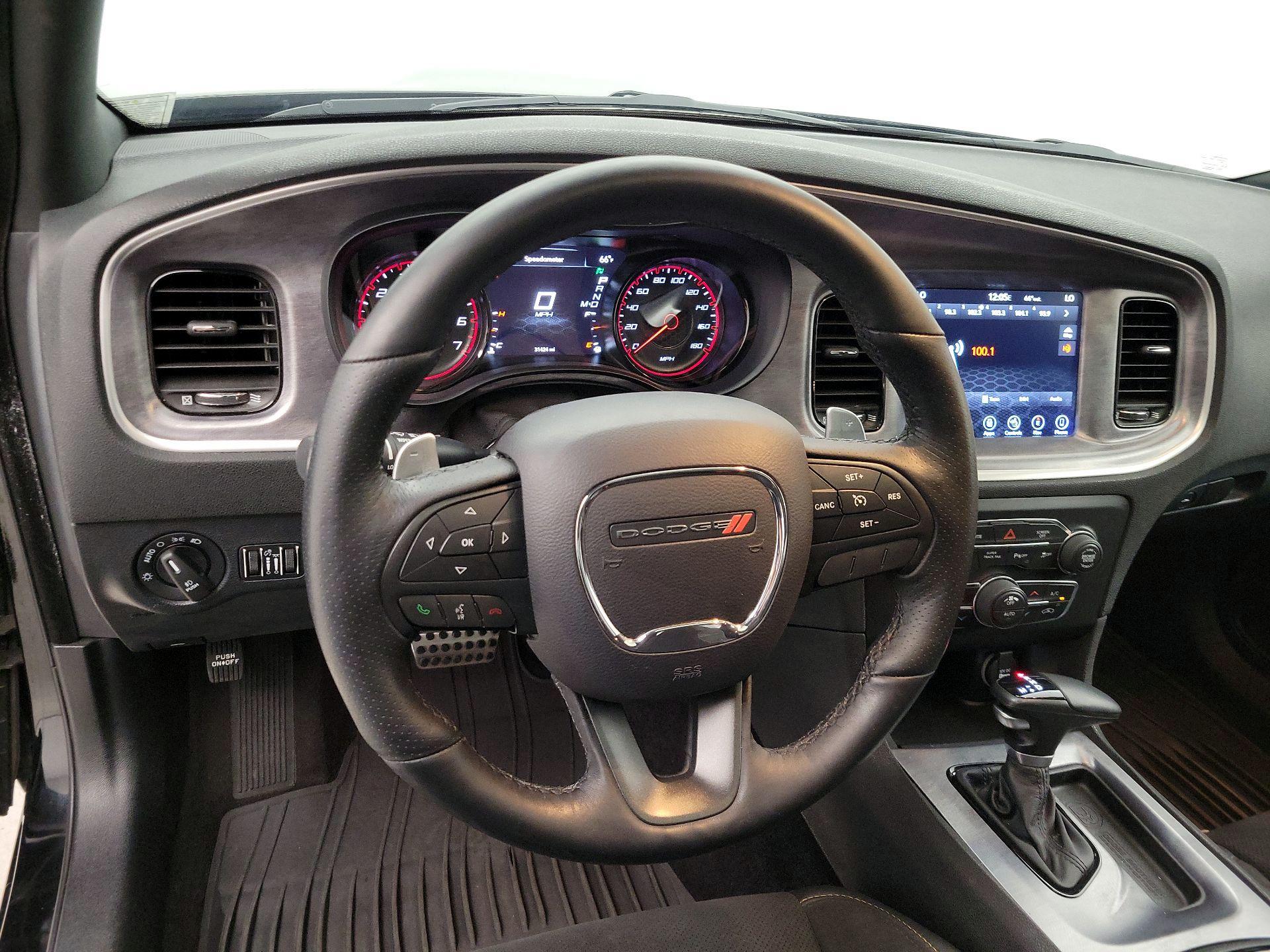Thumbnail: 2017 Dodge Charger - 10