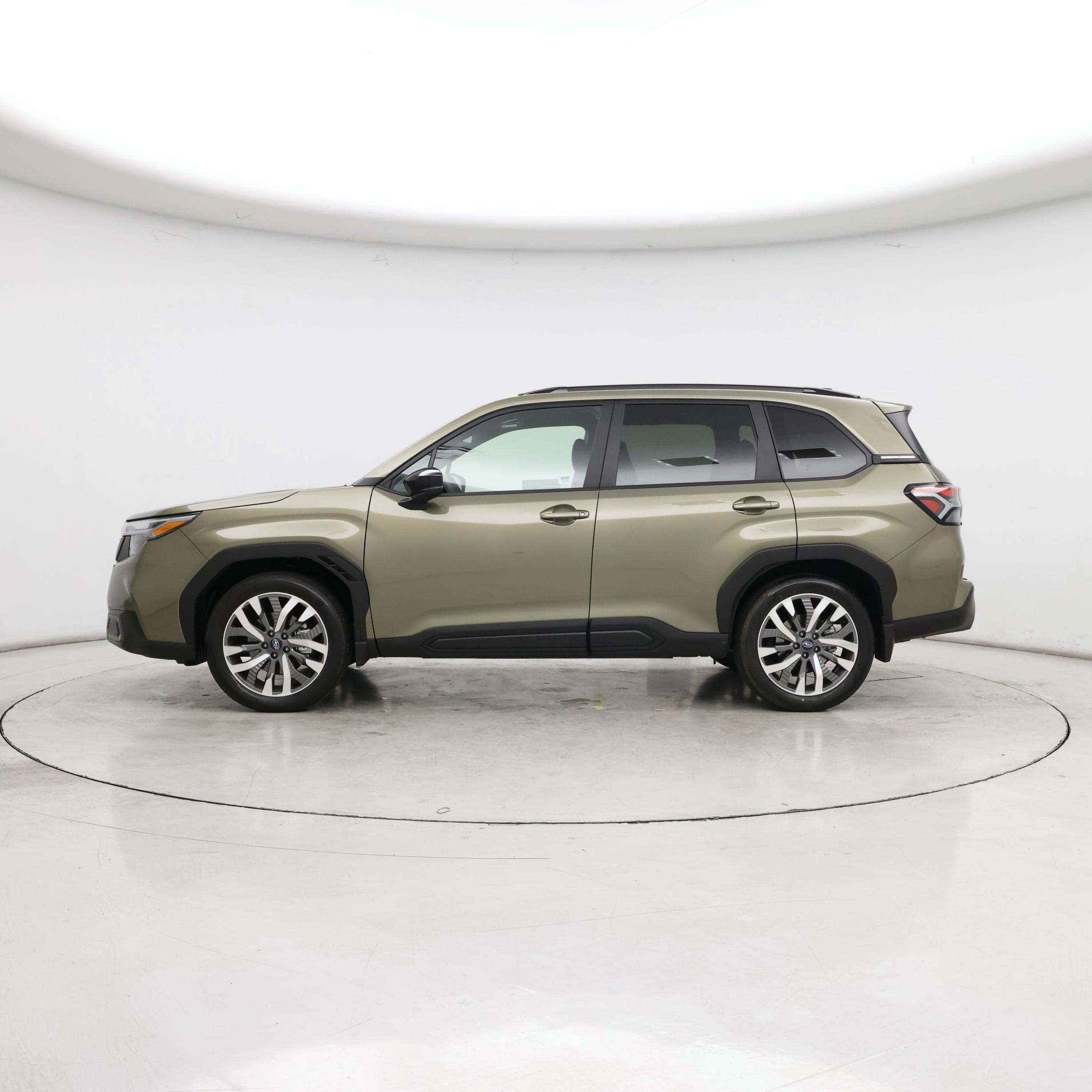 Thumbnail: 2025 Subaru Forester - 3