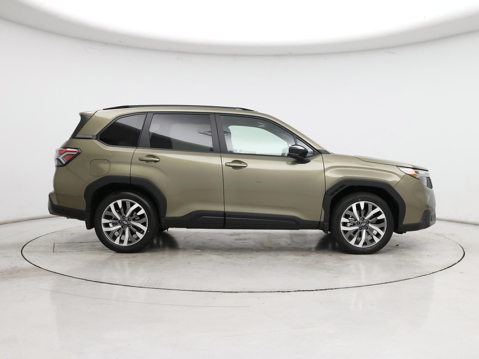 2025 Subaru Forester Touring - Photo 8