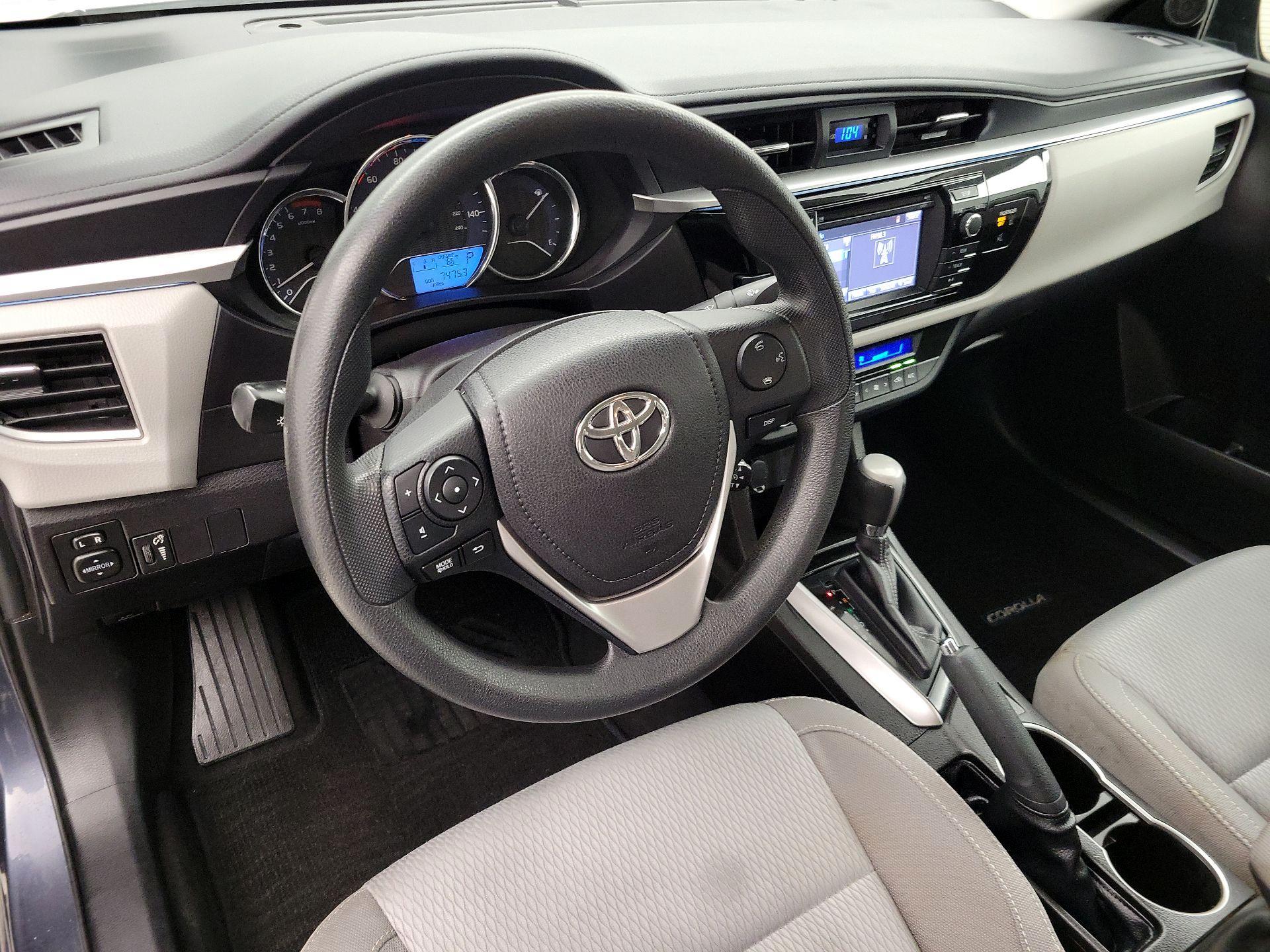 Thumbnail: 2016 Toyota Corolla - 9
