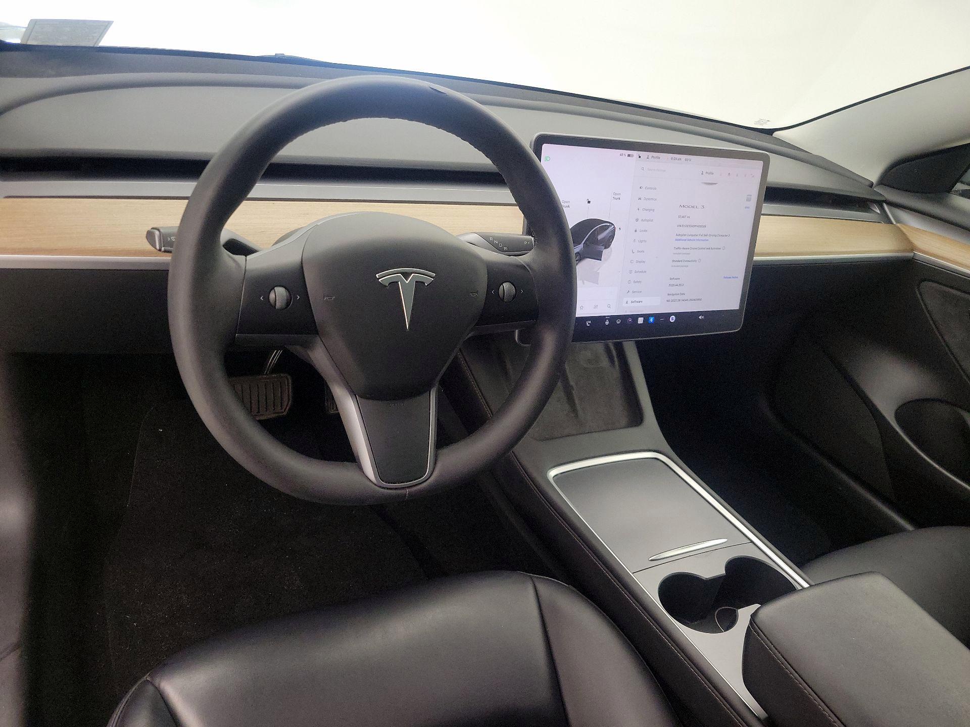Thumbnail: 2023 Tesla Model 3 - 9