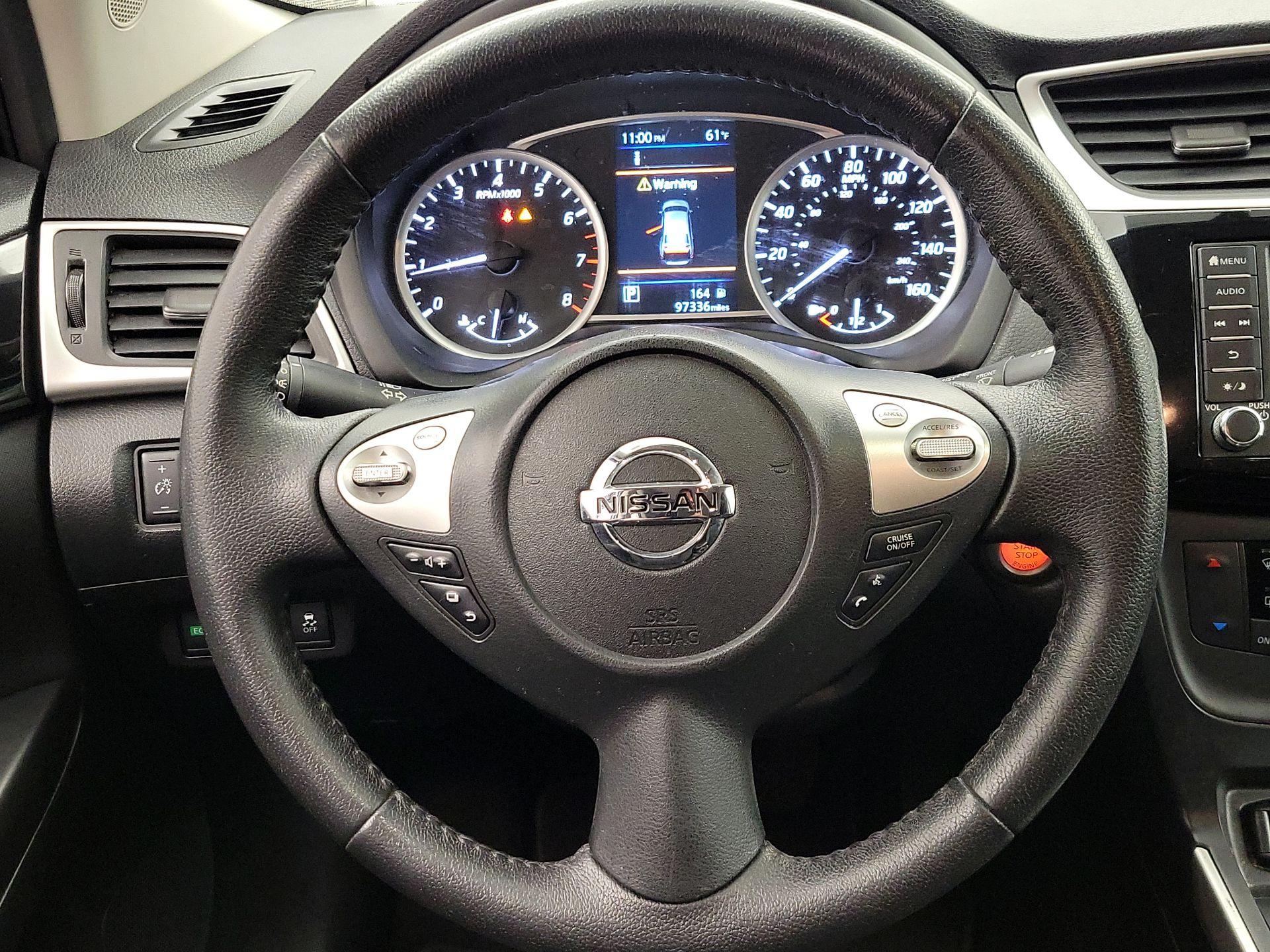 Thumbnail: 2019 Nissan Sentra - 10