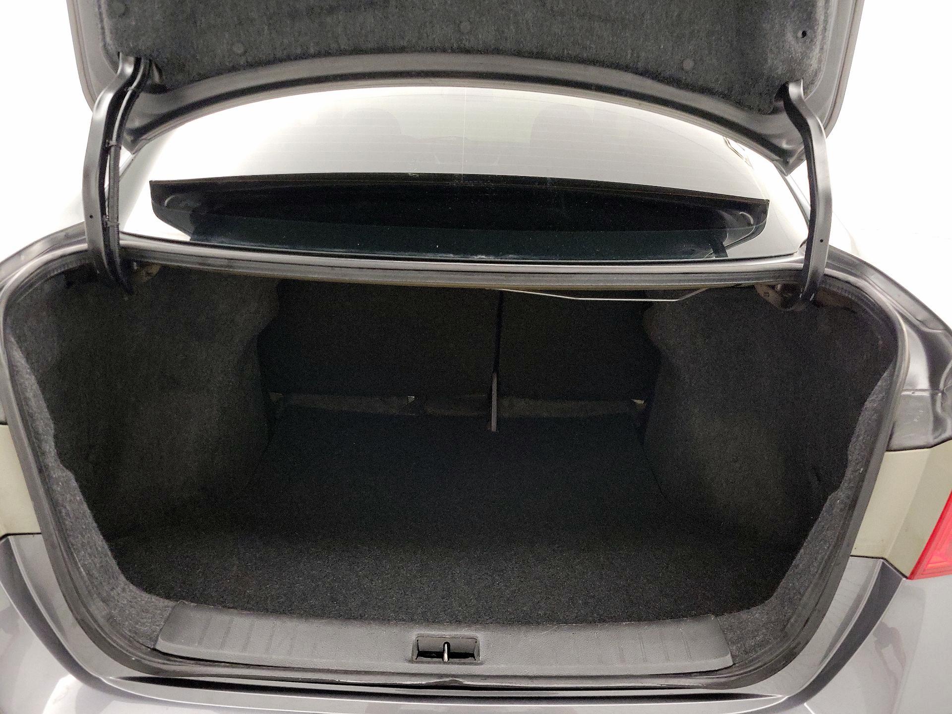 Thumbnail: 2019 Nissan Sentra - 20