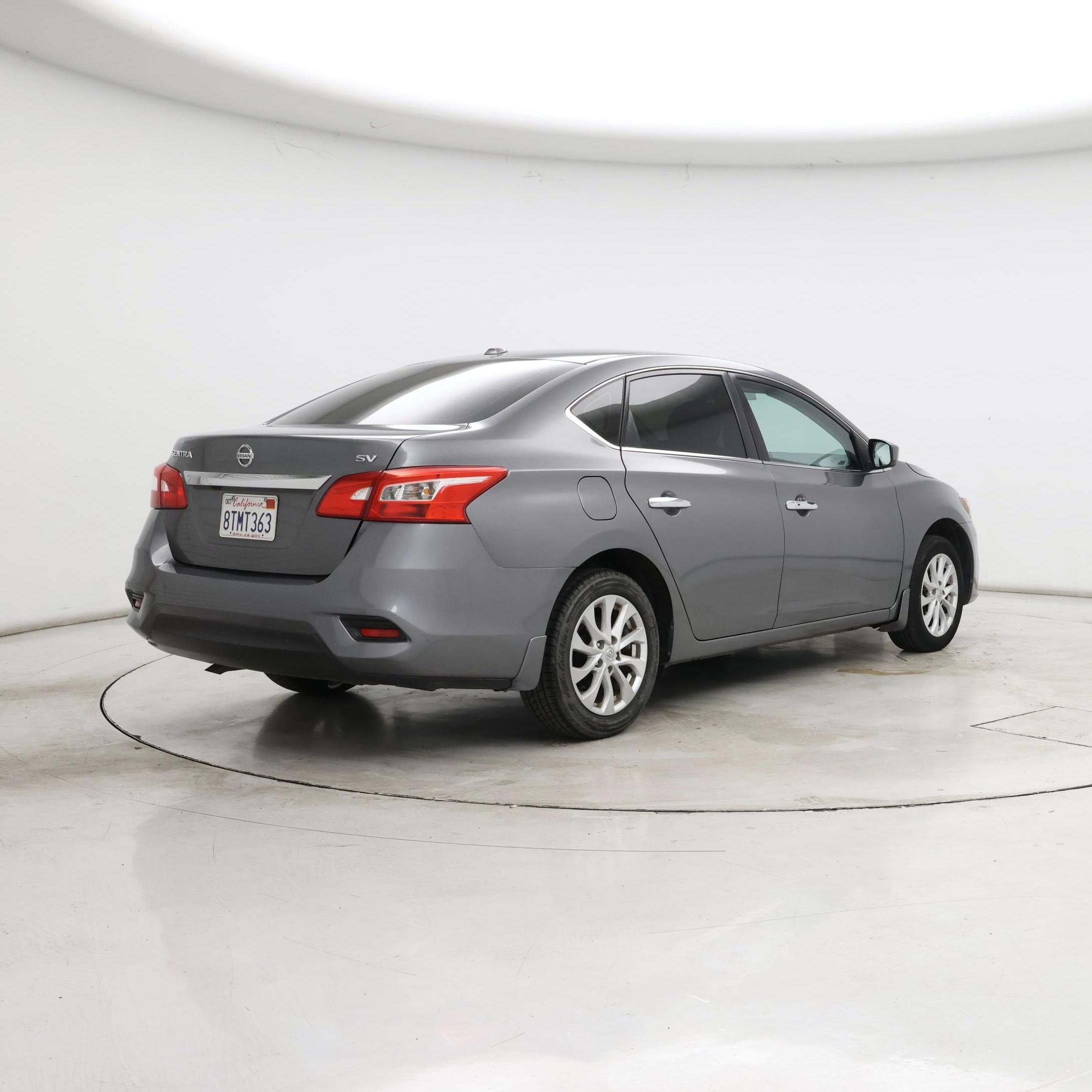 Thumbnail: 2019 Nissan Sentra - 8