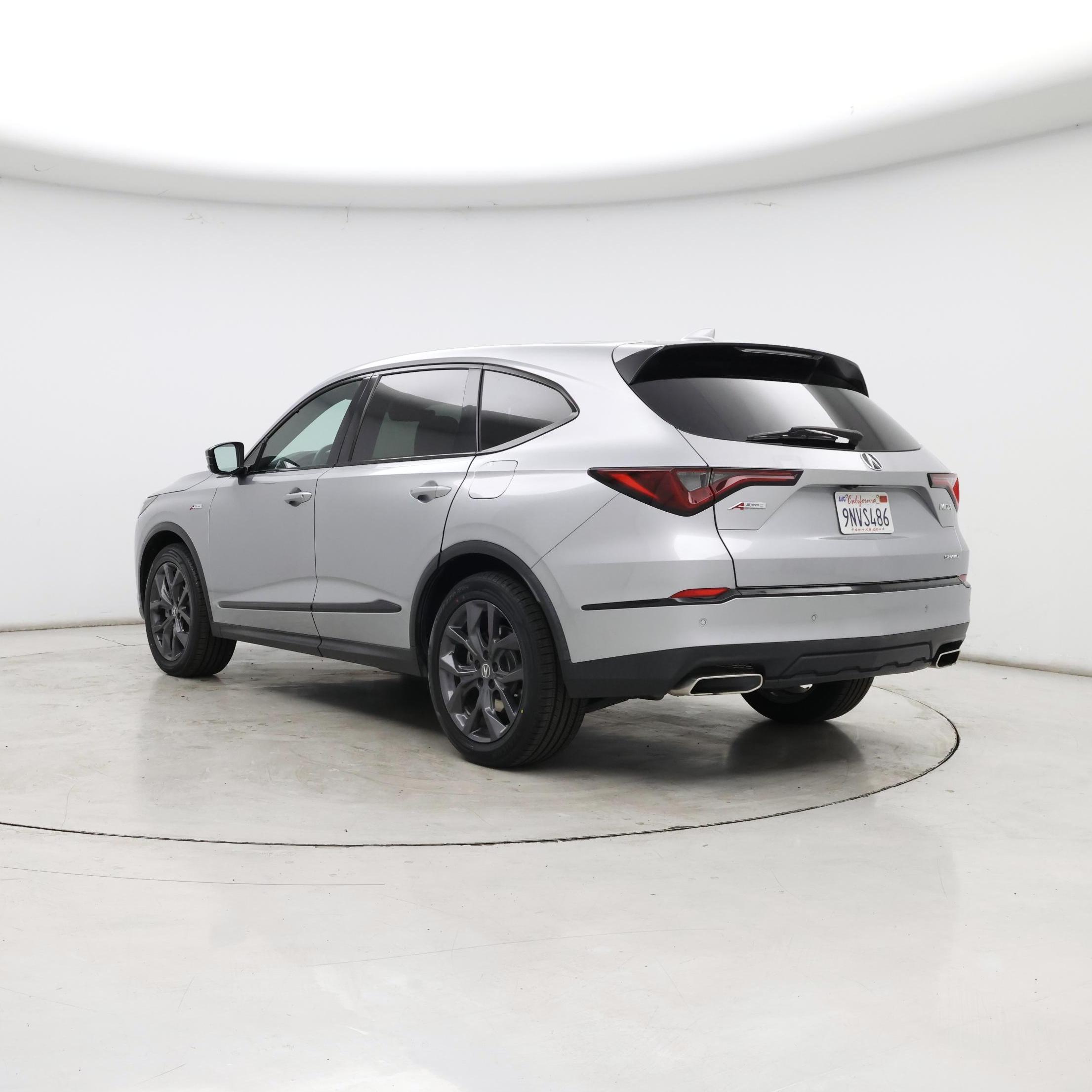 Thumbnail: 2022 Acura MDX - 2