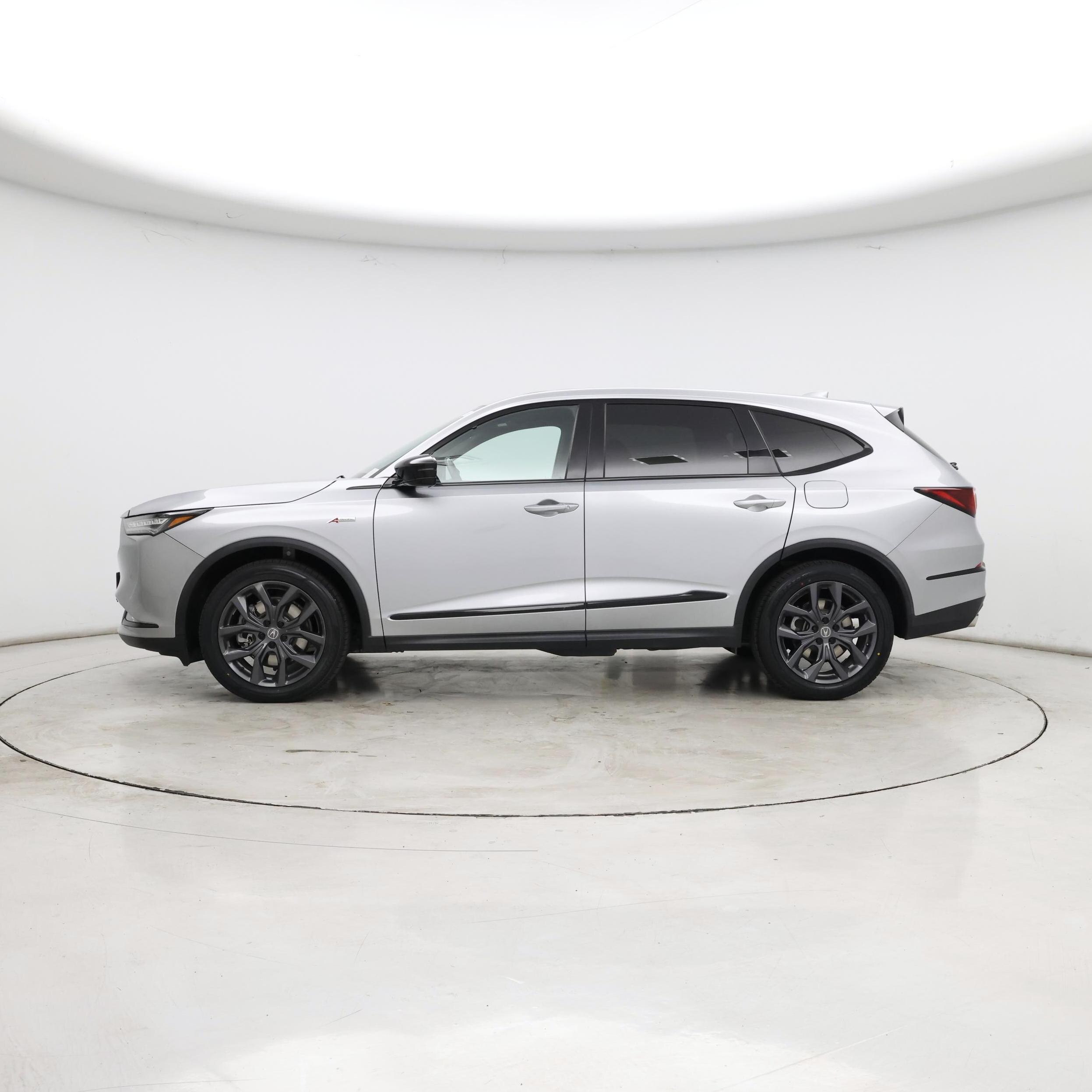 Thumbnail: 2022 Acura MDX - 3