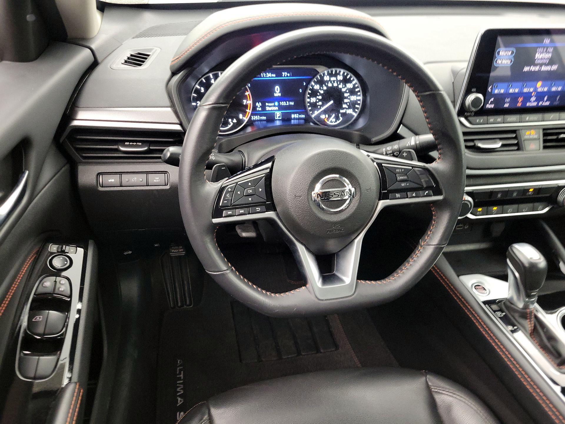 Thumbnail: 2023 Nissan Altima - 10