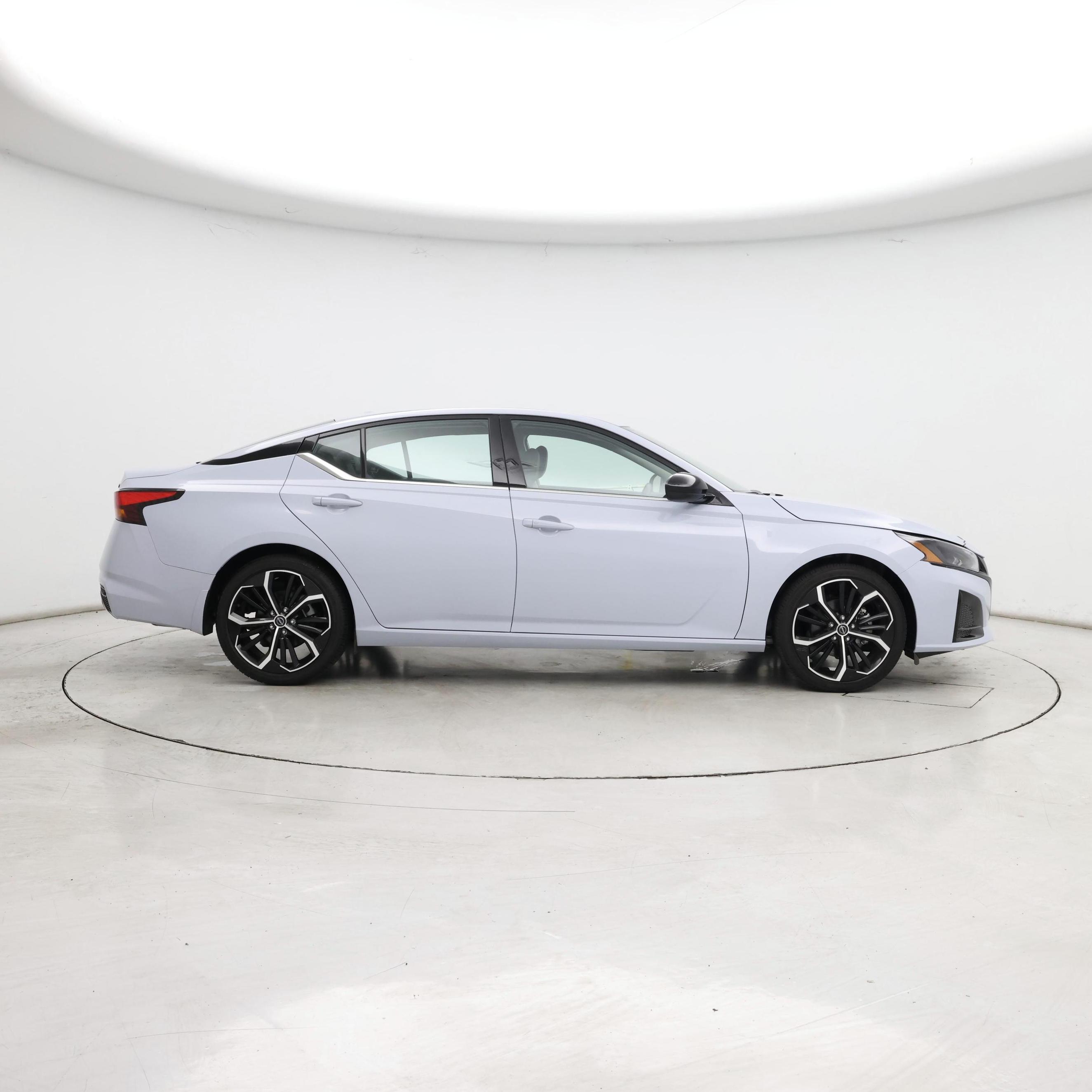 Thumbnail: 2023 Nissan Altima - 7