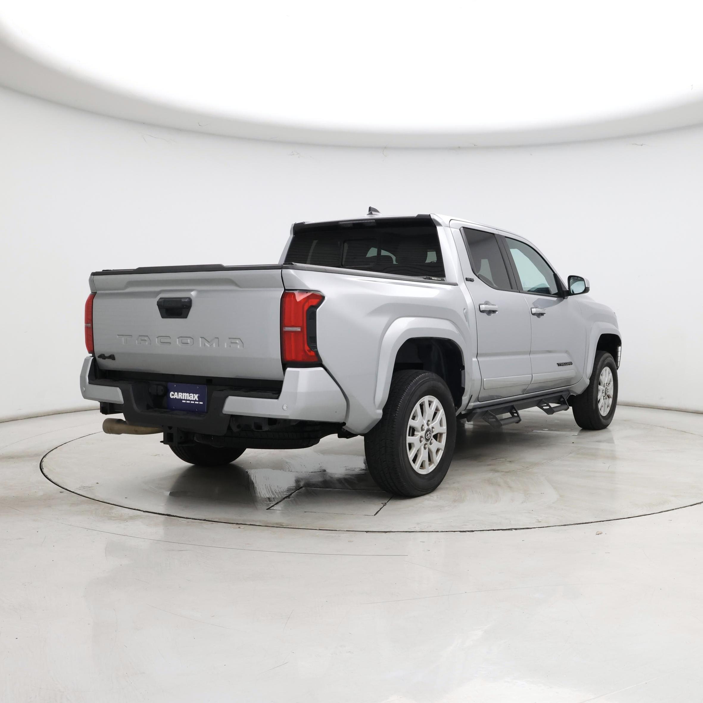 Thumbnail: 2024 Toyota Tacoma - 8