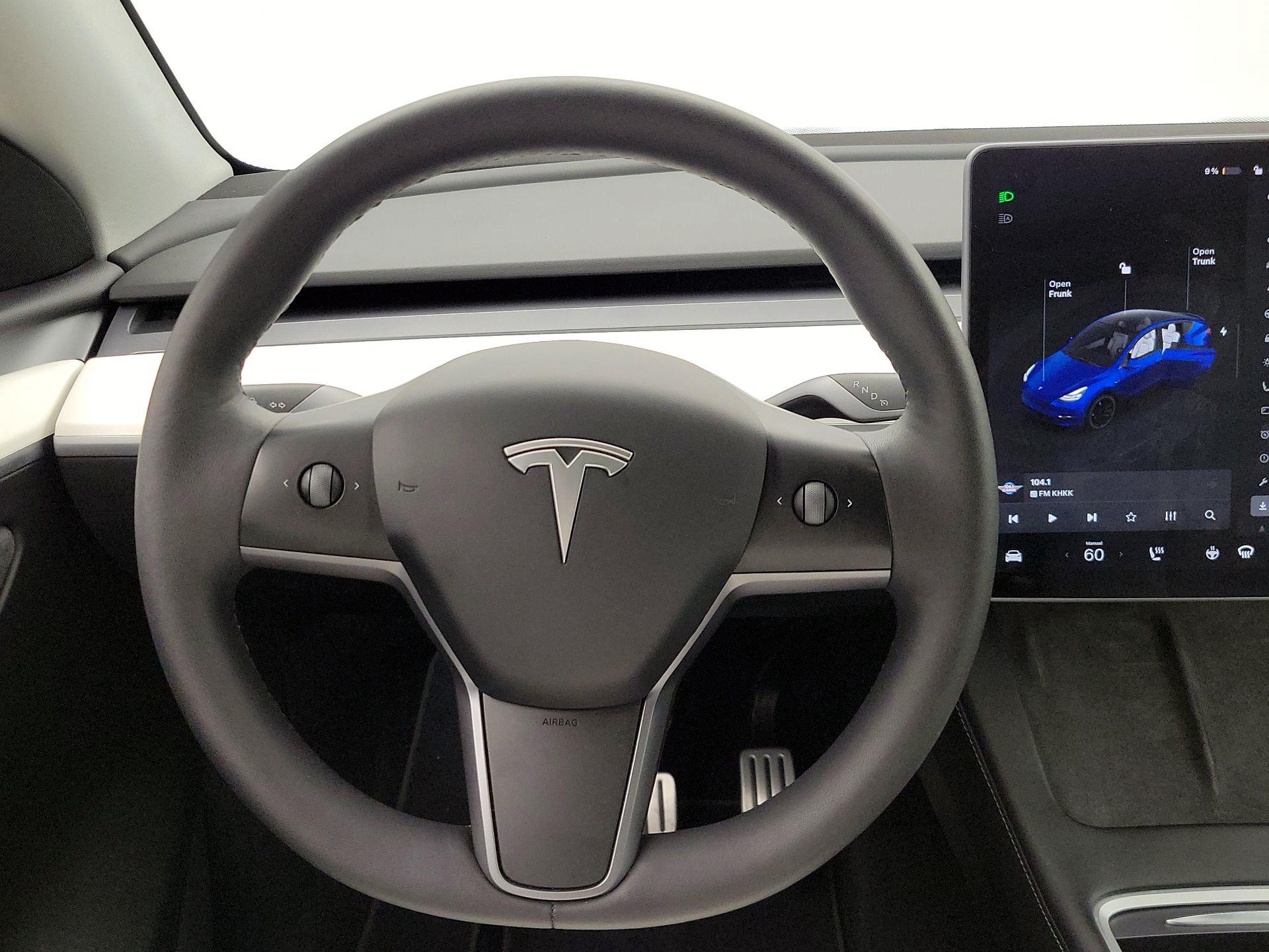 Thumbnail: 2023 Tesla Model Y - 10