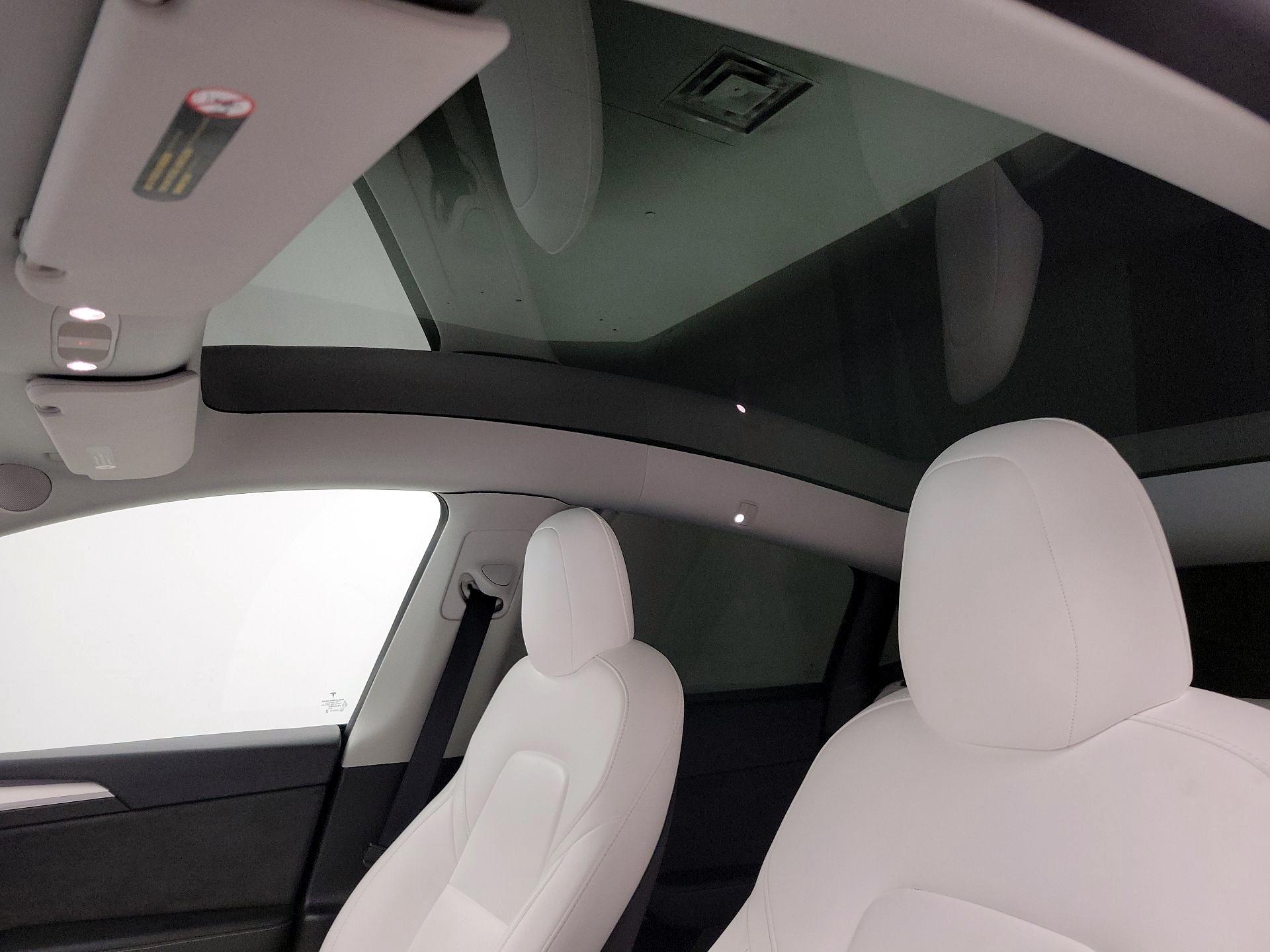 Thumbnail: 2023 Tesla Model Y - 19