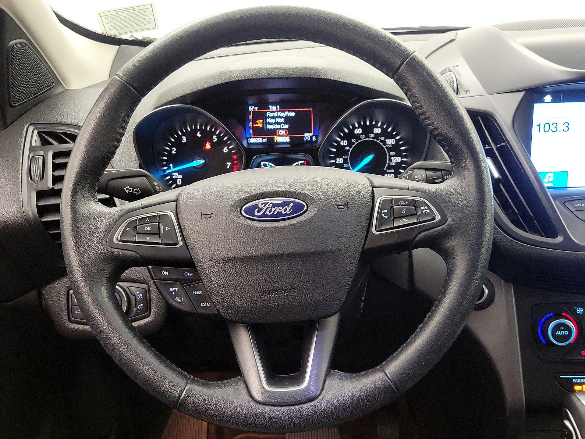 Thumbnail: 2019 Ford Escape - 10