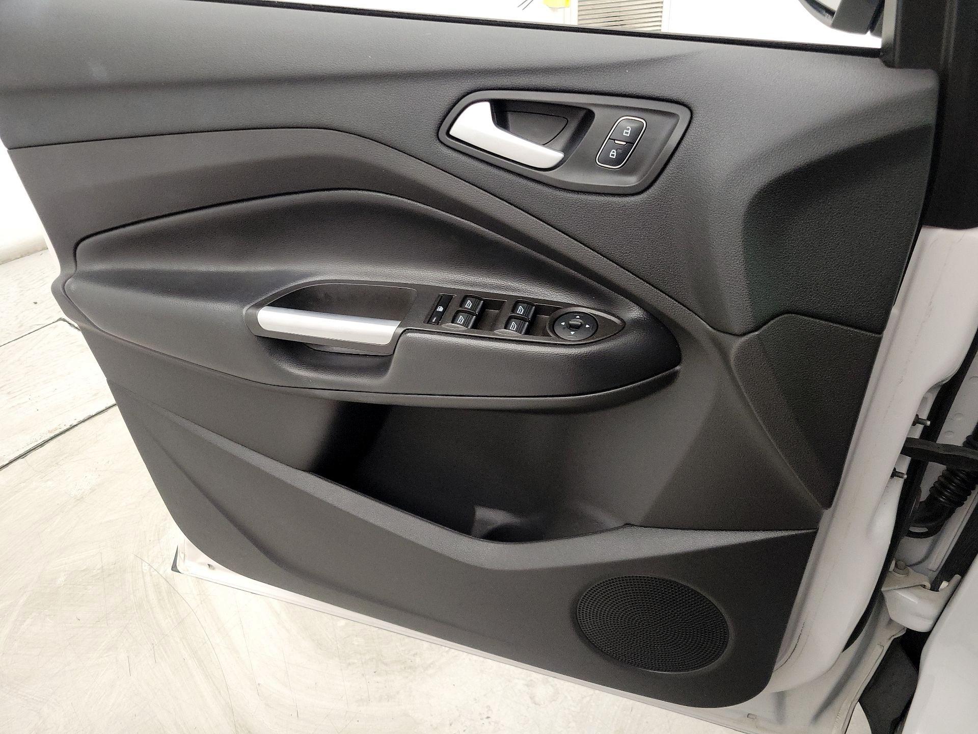 Thumbnail: 2019 Ford Escape - 12
