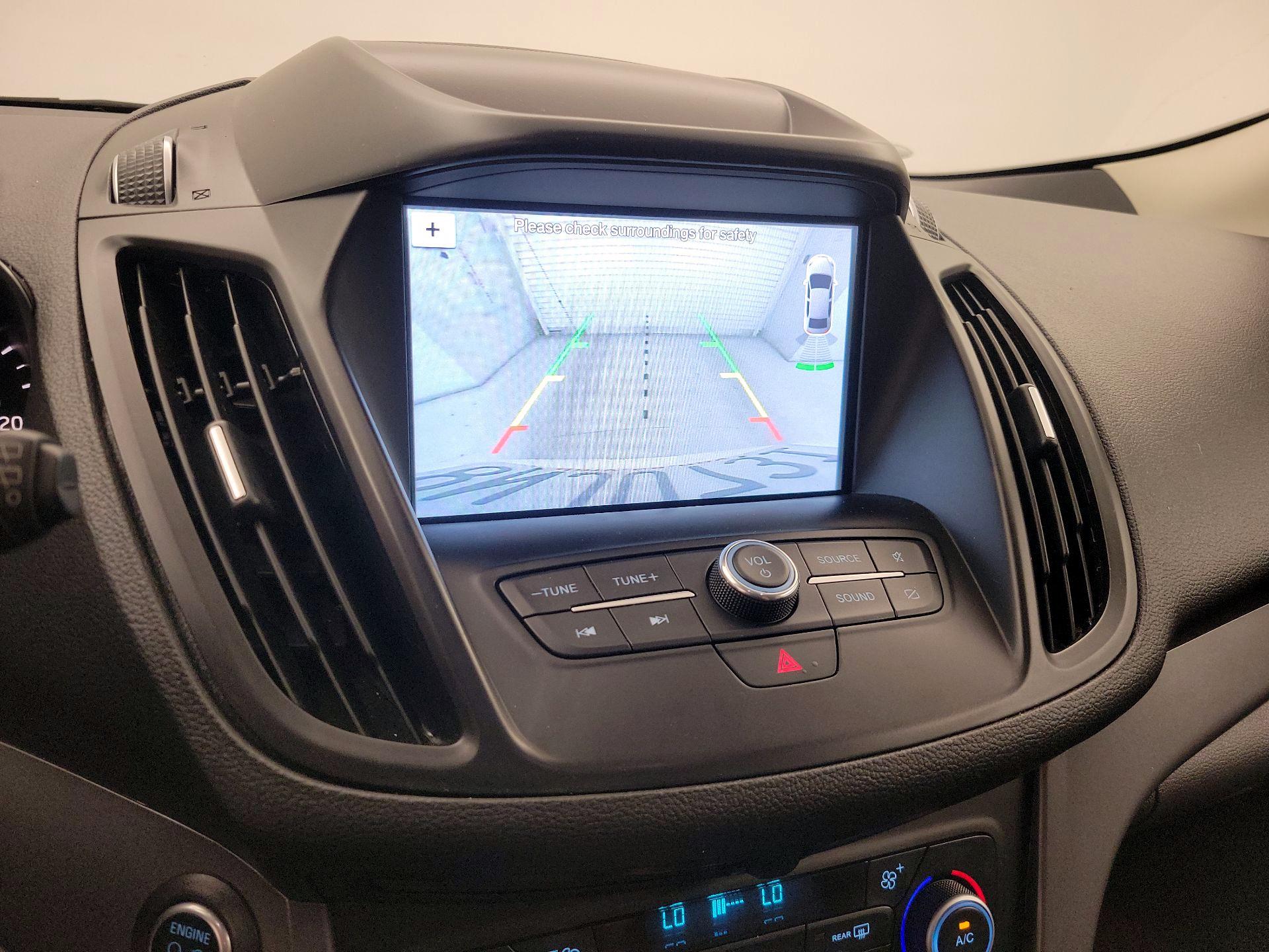 Thumbnail: 2019 Ford Escape - 14