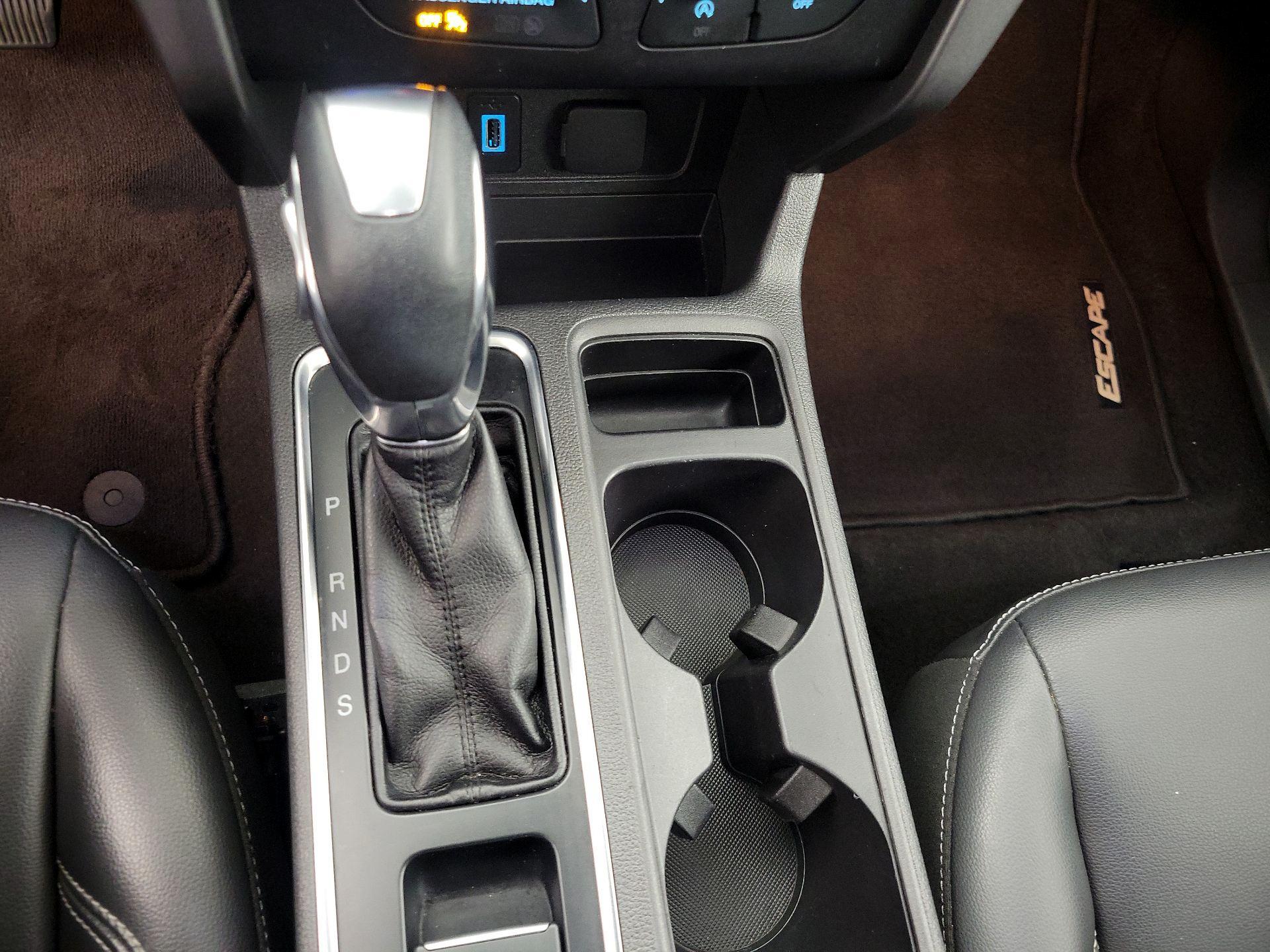 Thumbnail: 2019 Ford Escape - 17