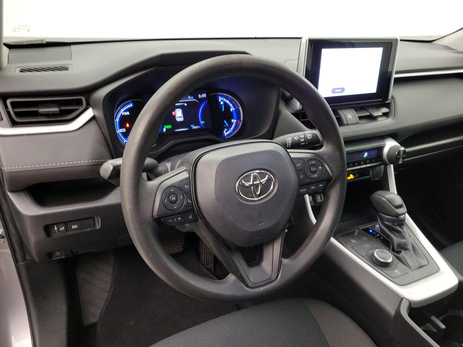 Thumbnail: 2023 Toyota RAV4 - 10