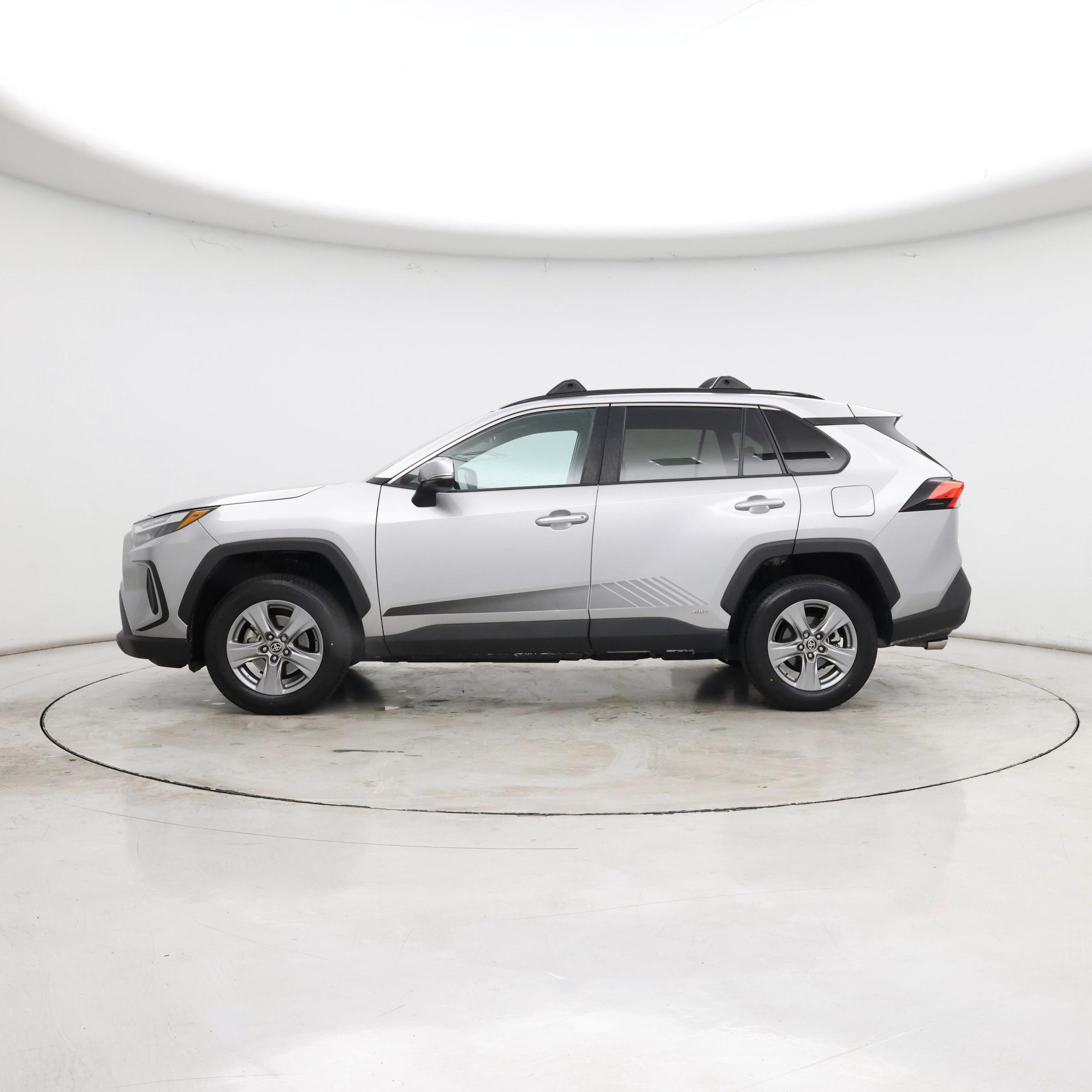Thumbnail: 2023 Toyota RAV4 - 3