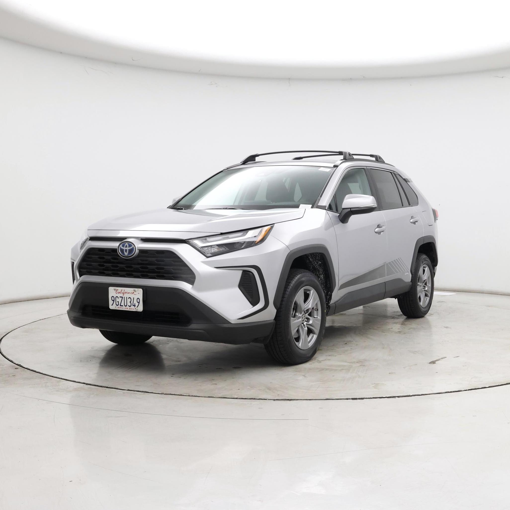 Thumbnail: 2023 Toyota RAV4 - 4
