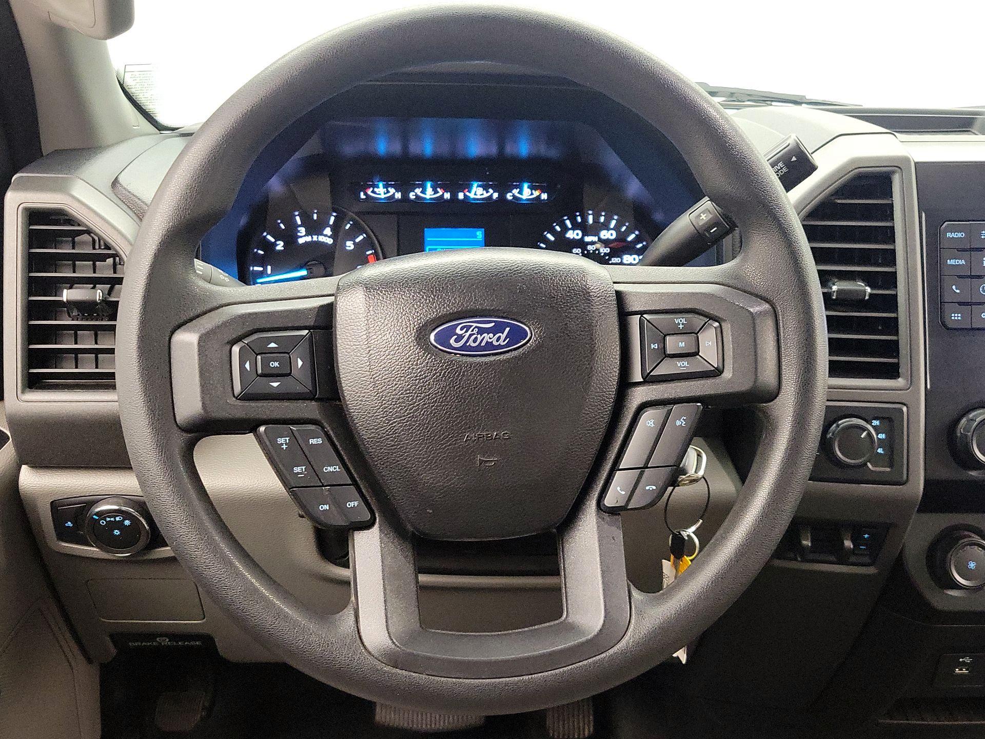 Thumbnail: 2020 Ford F-250 - 10