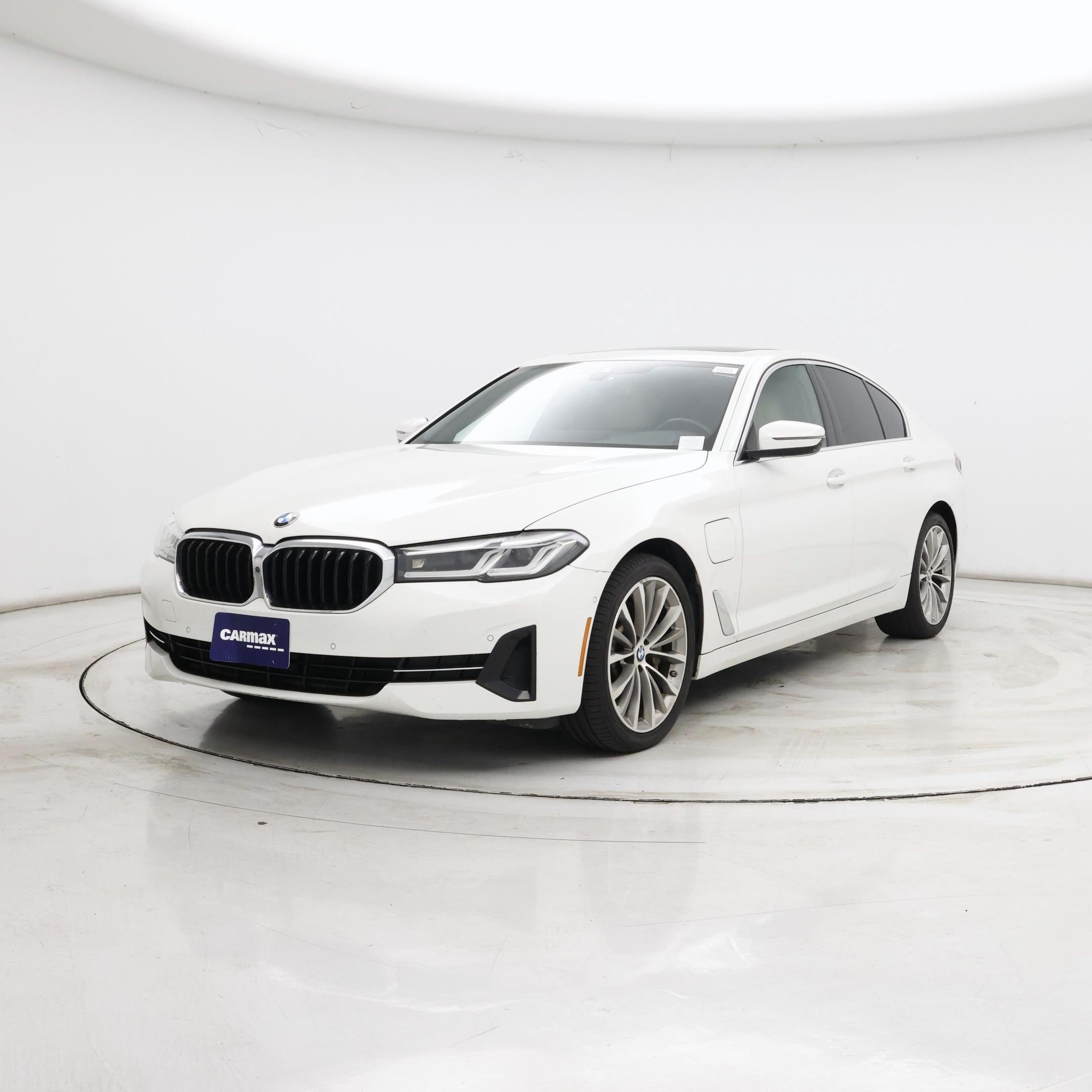 Thumbnail: 2021 BMW 5 Series - 4