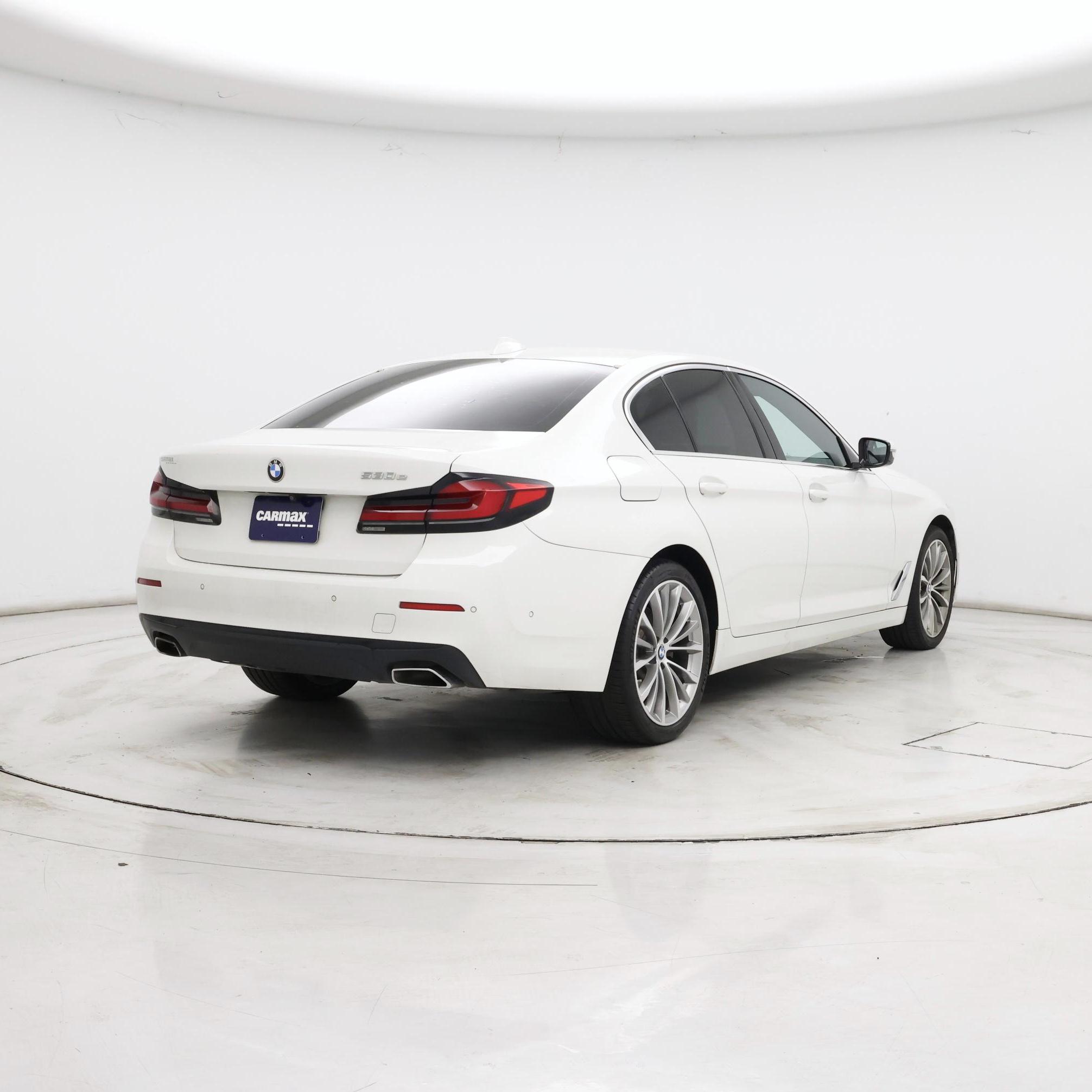 Thumbnail: 2021 BMW 5 Series - 8