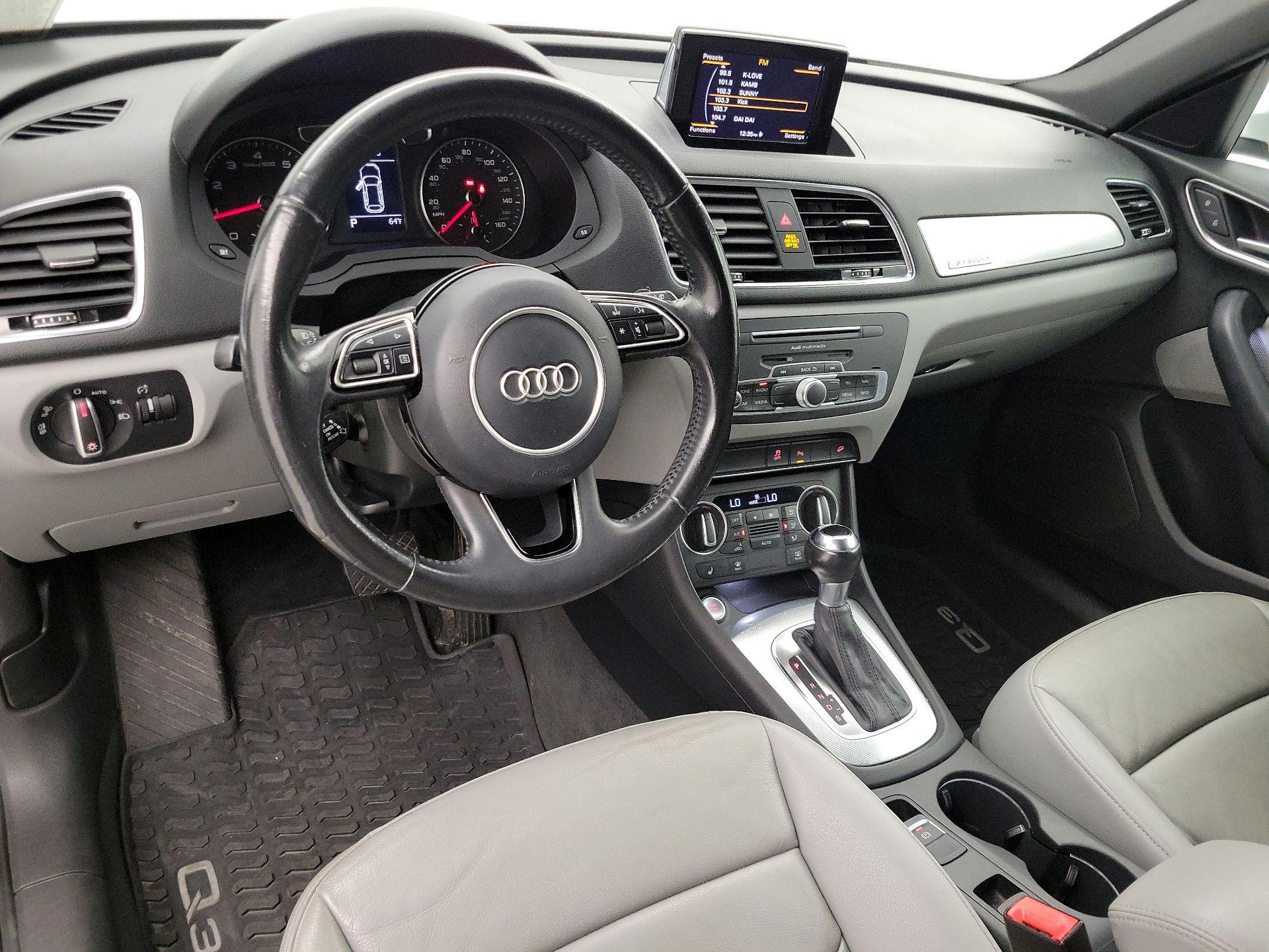 Thumbnail: 2016 Audi Q3 - 9